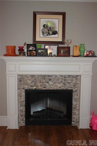 Falcon Crest - Residential