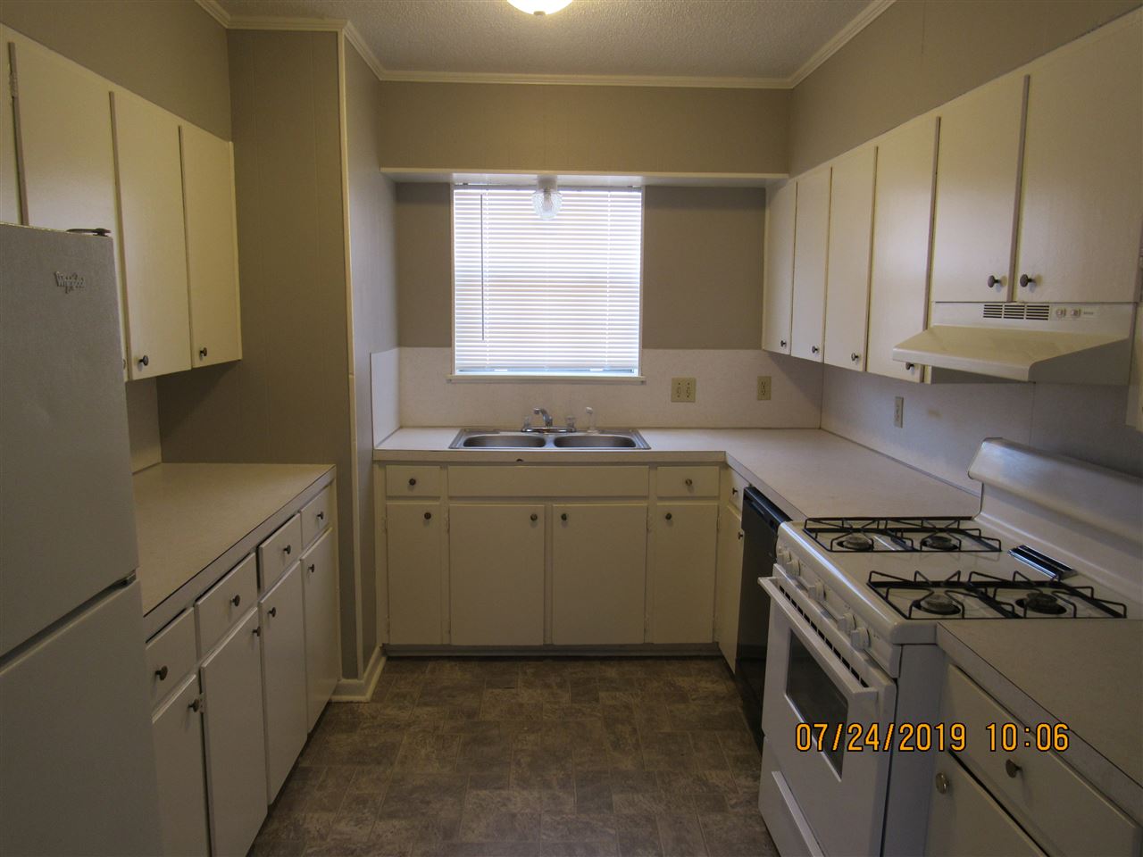 Metes & Bounds - Residential Lease