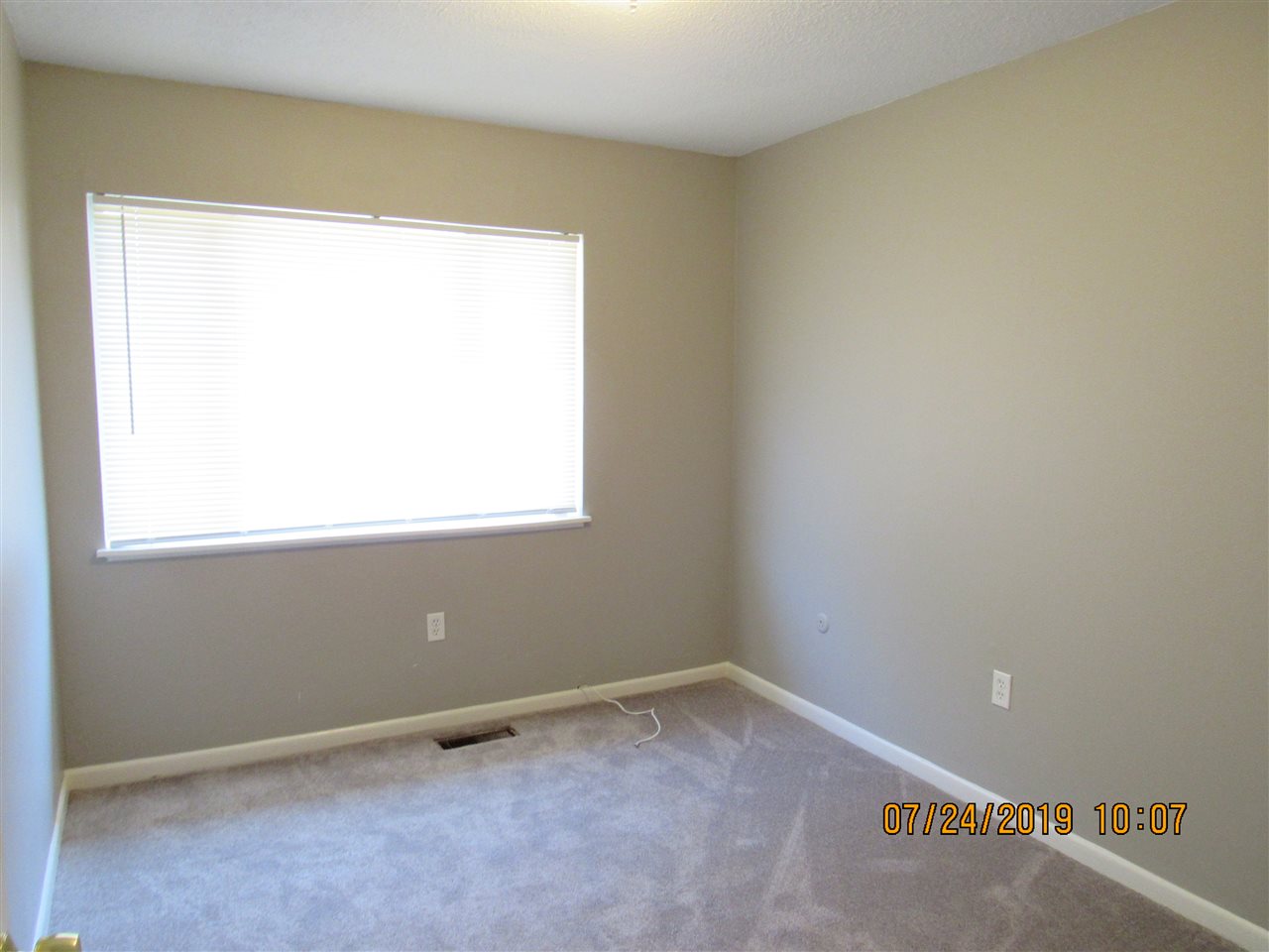 Metes & Bounds - Residential Lease