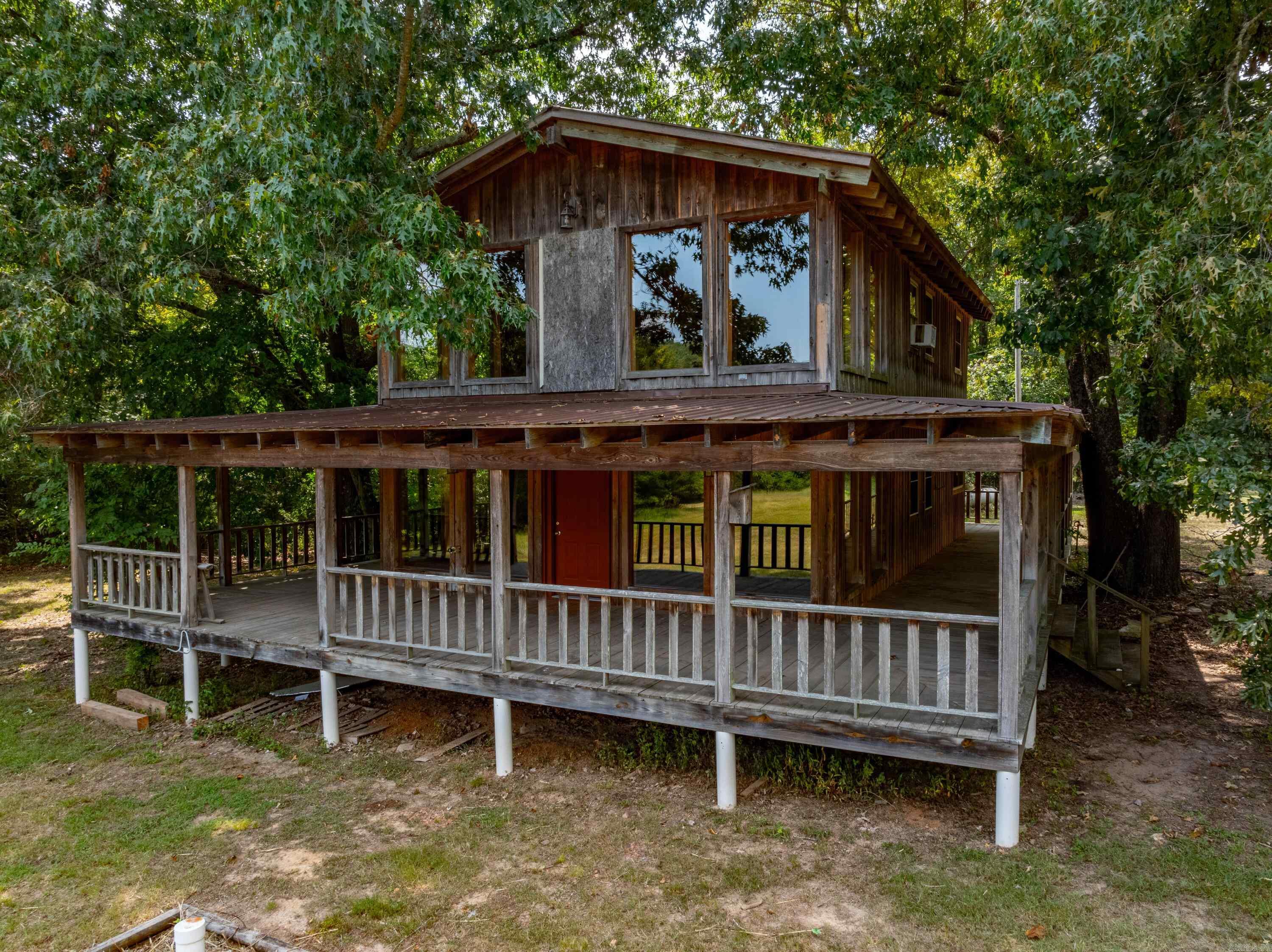 Metes & Bounds - Residential