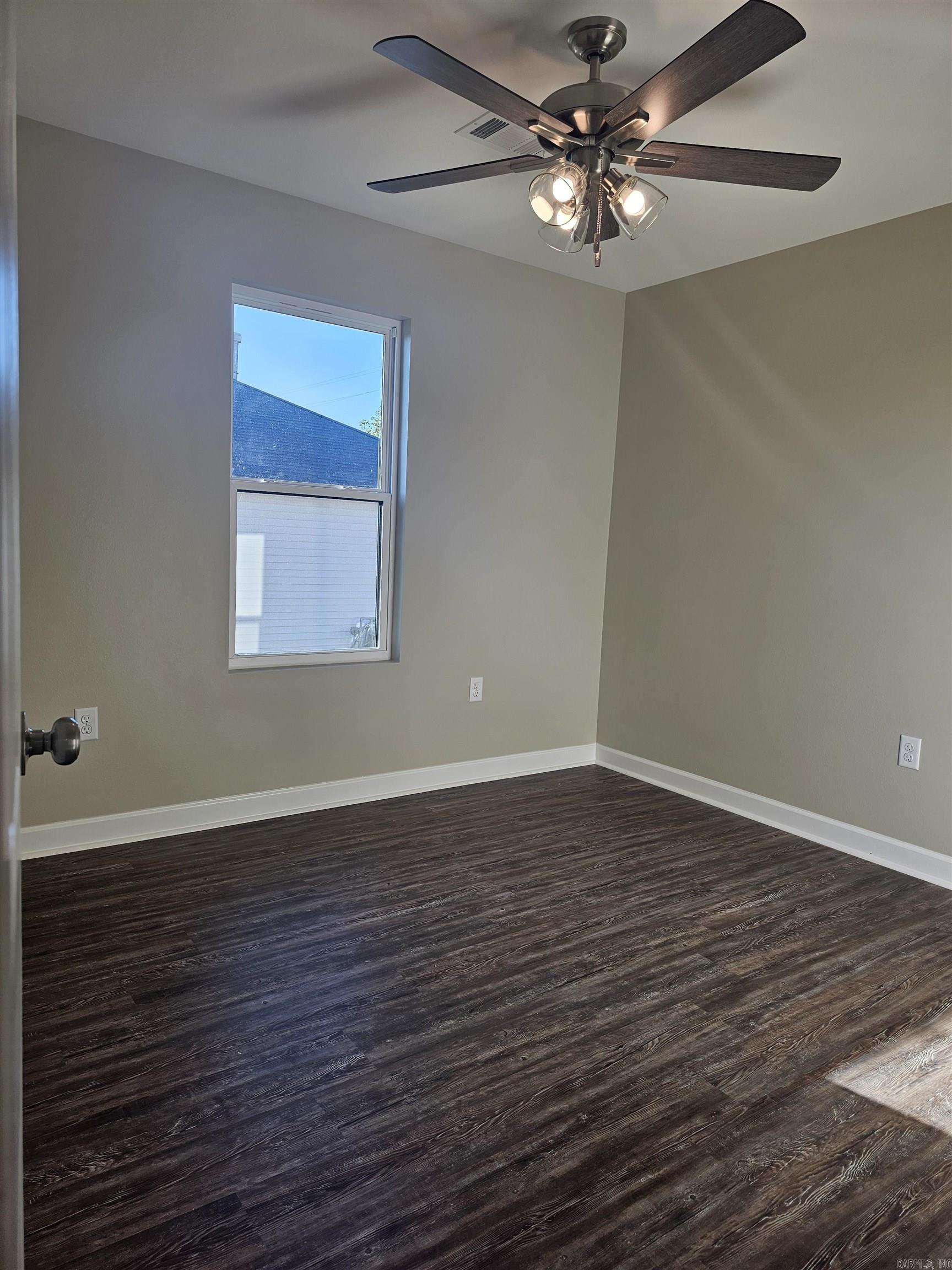 PERRYVILLE CITY ACREAGE - Residential