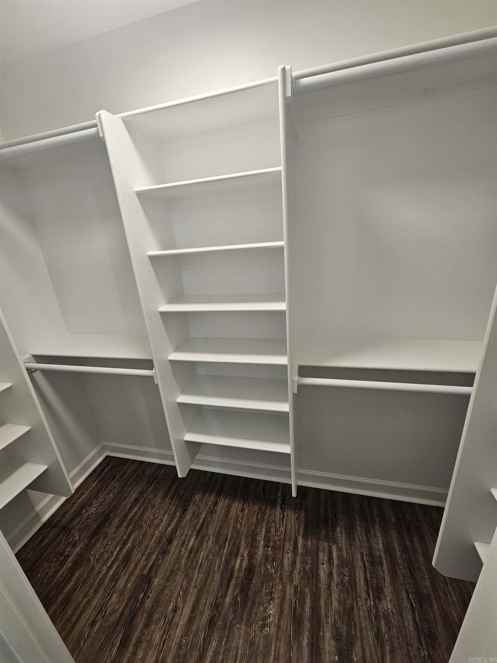 PERRYVILLE CITY ACREAGE - Residential