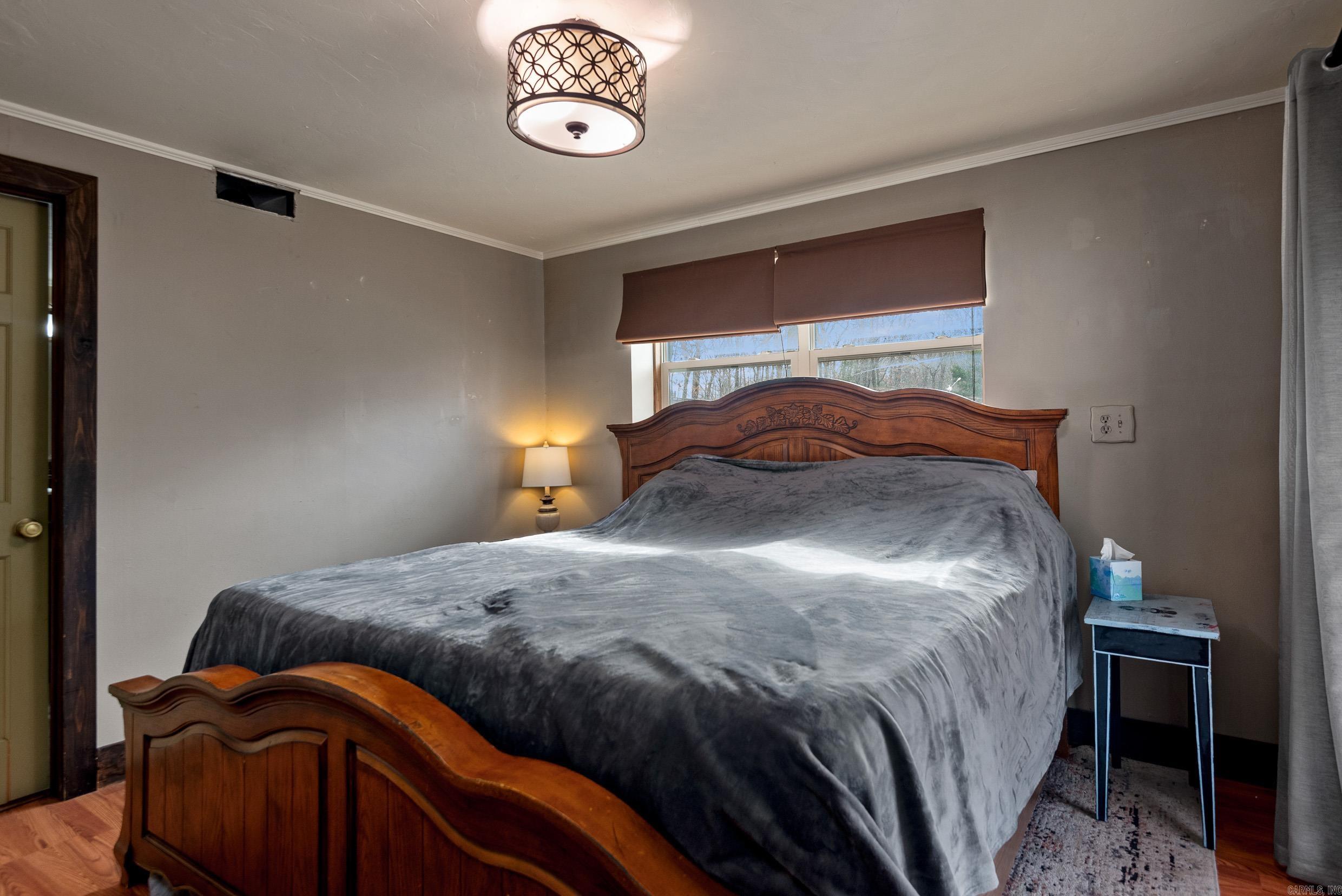 LAKE LAND EST - Residential