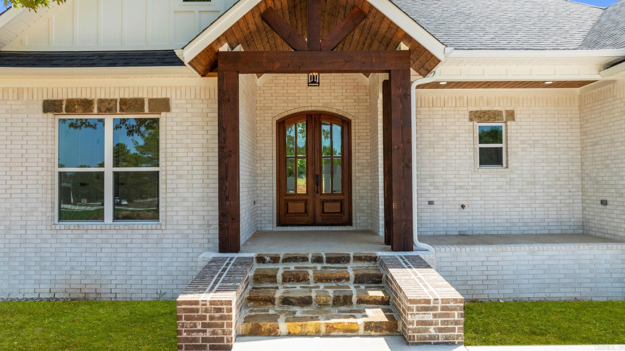 COYOTE RIDGE - Residential