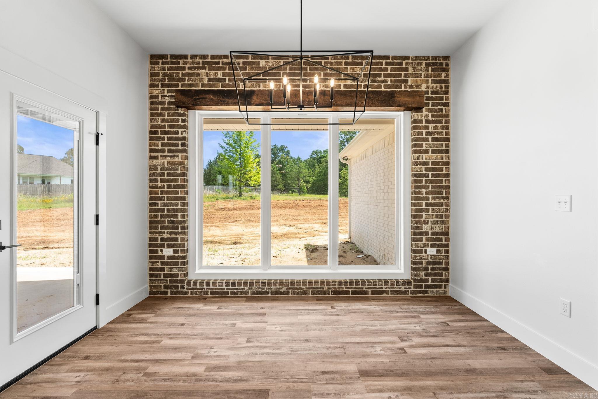 COYOTE RIDGE - Residential