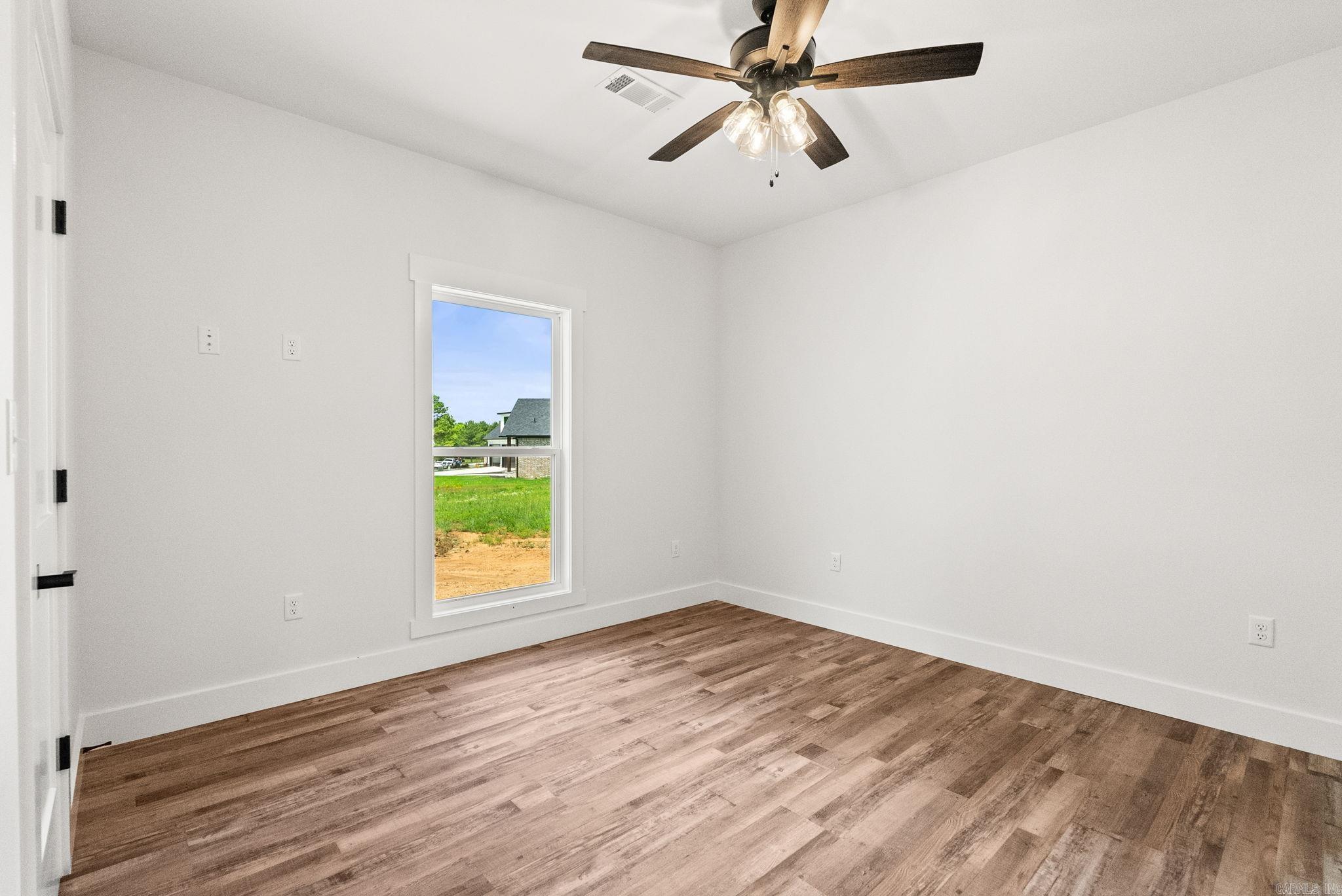 COYOTE RIDGE - Residential