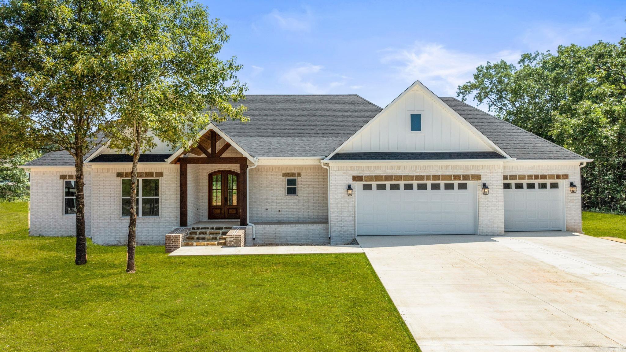 COYOTE RIDGE - Residential