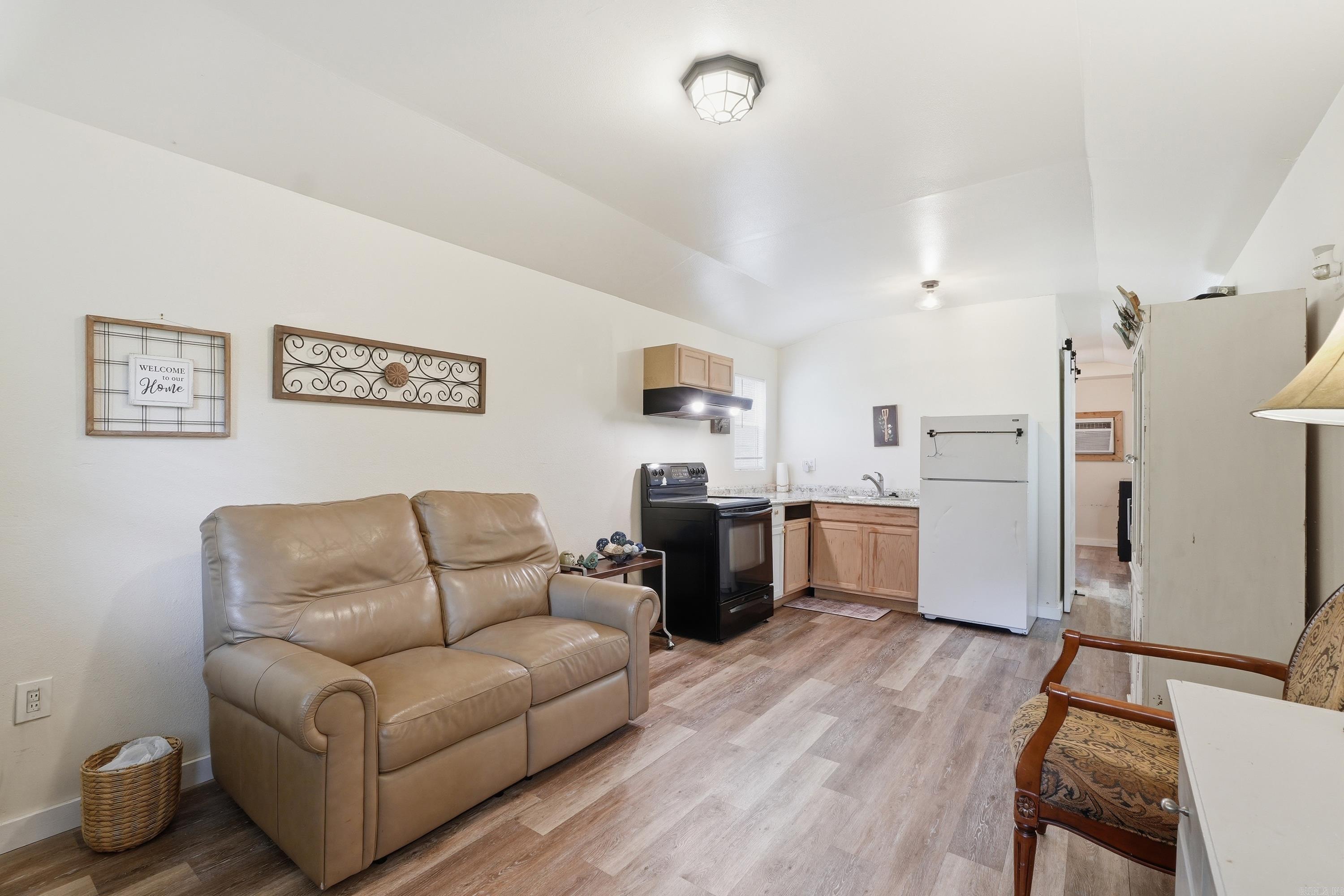 JULIE ANN EST - Residential
