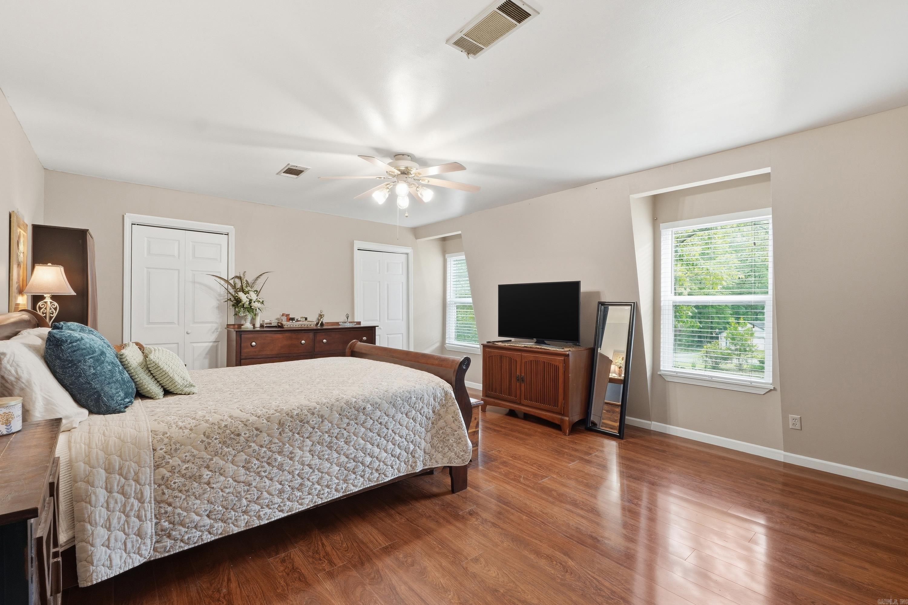 JULIE ANN EST - Residential