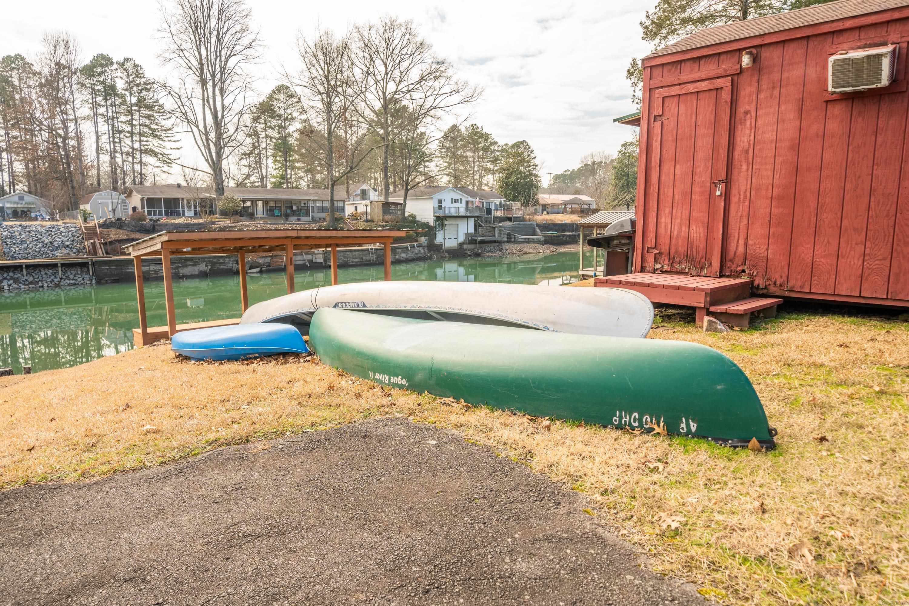 Cozy Acres-Corys Glazie - Residential