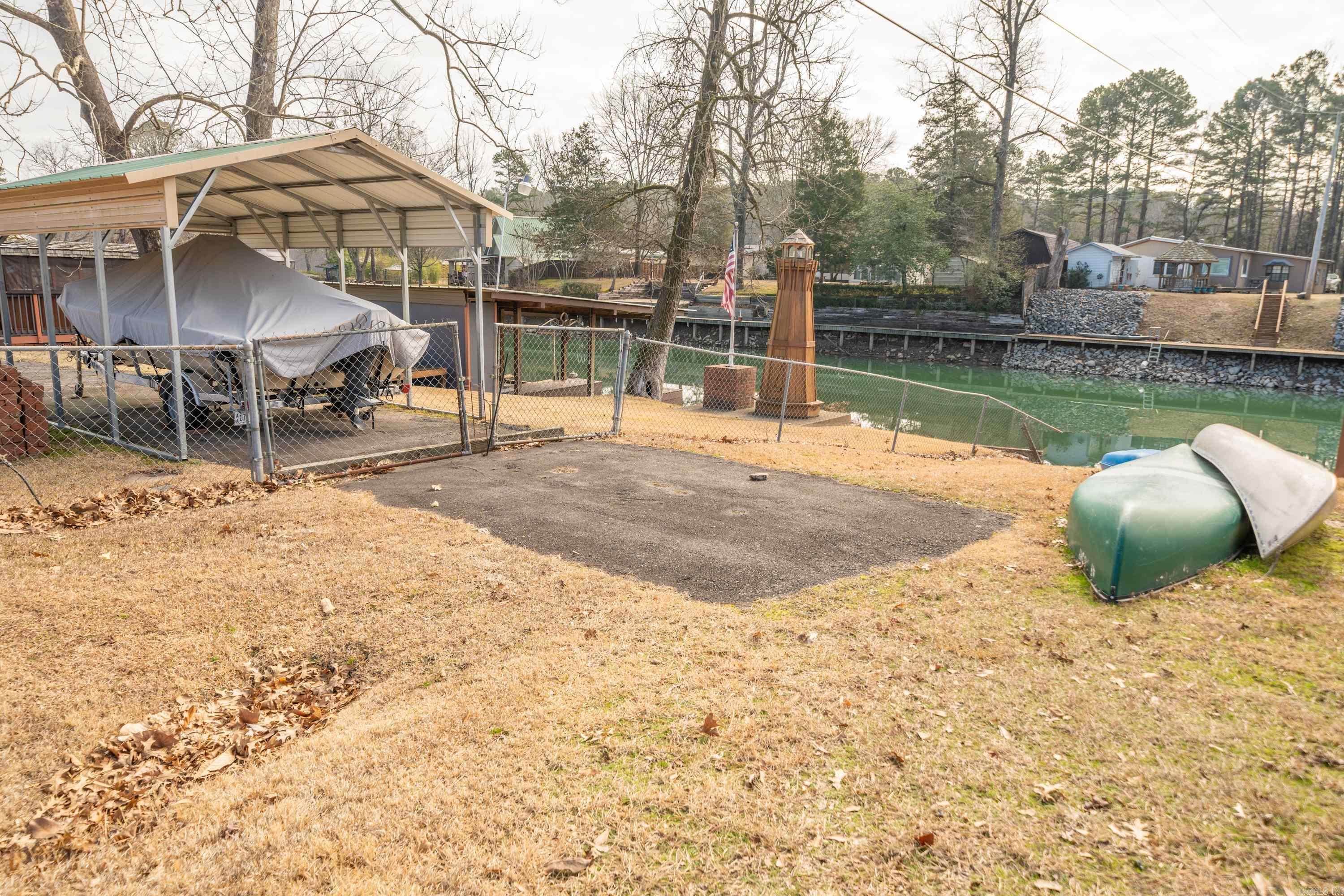 Cozy Acres-Corys Glazie - Residential