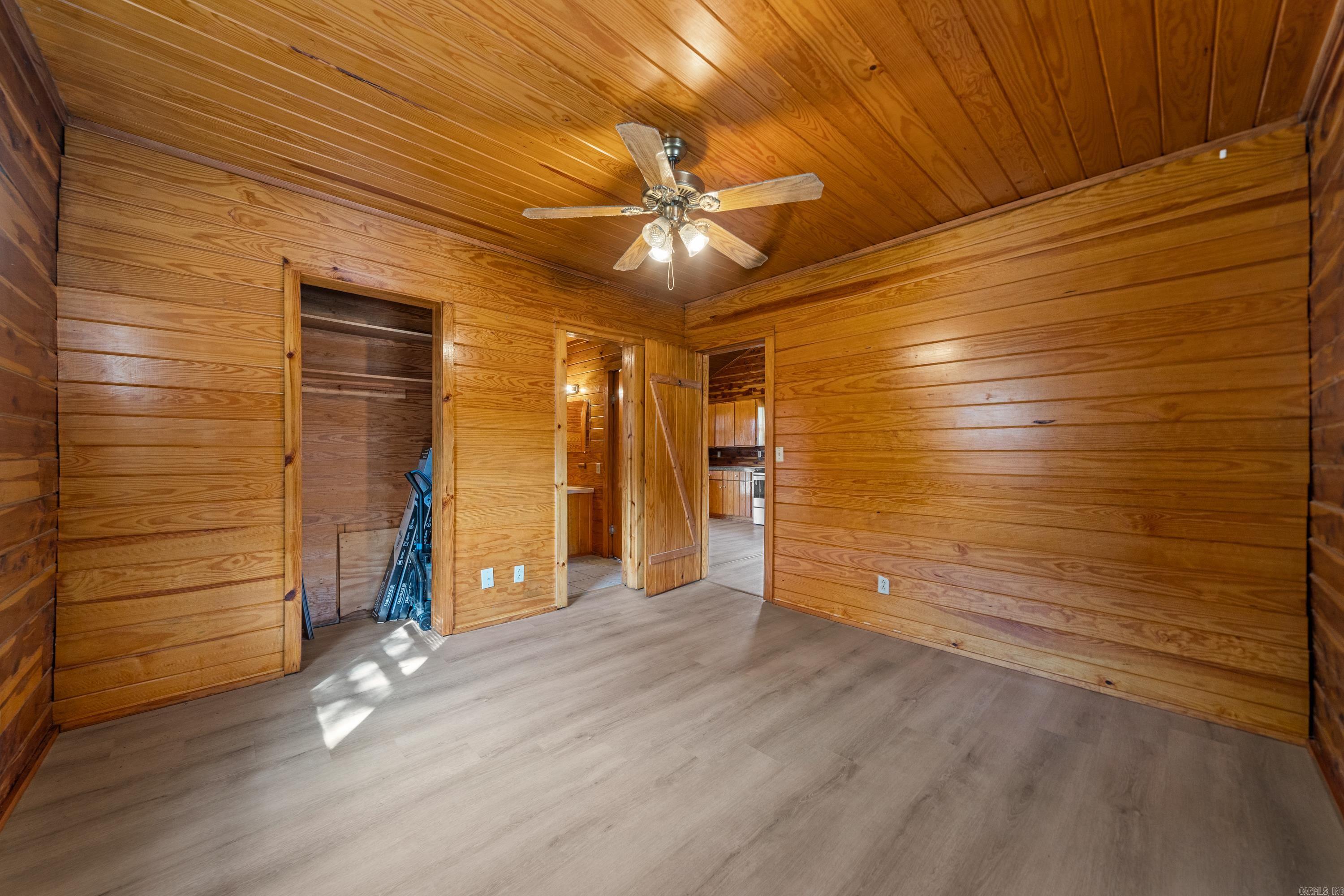 Cozy Acres-Corys Glazie - Residential