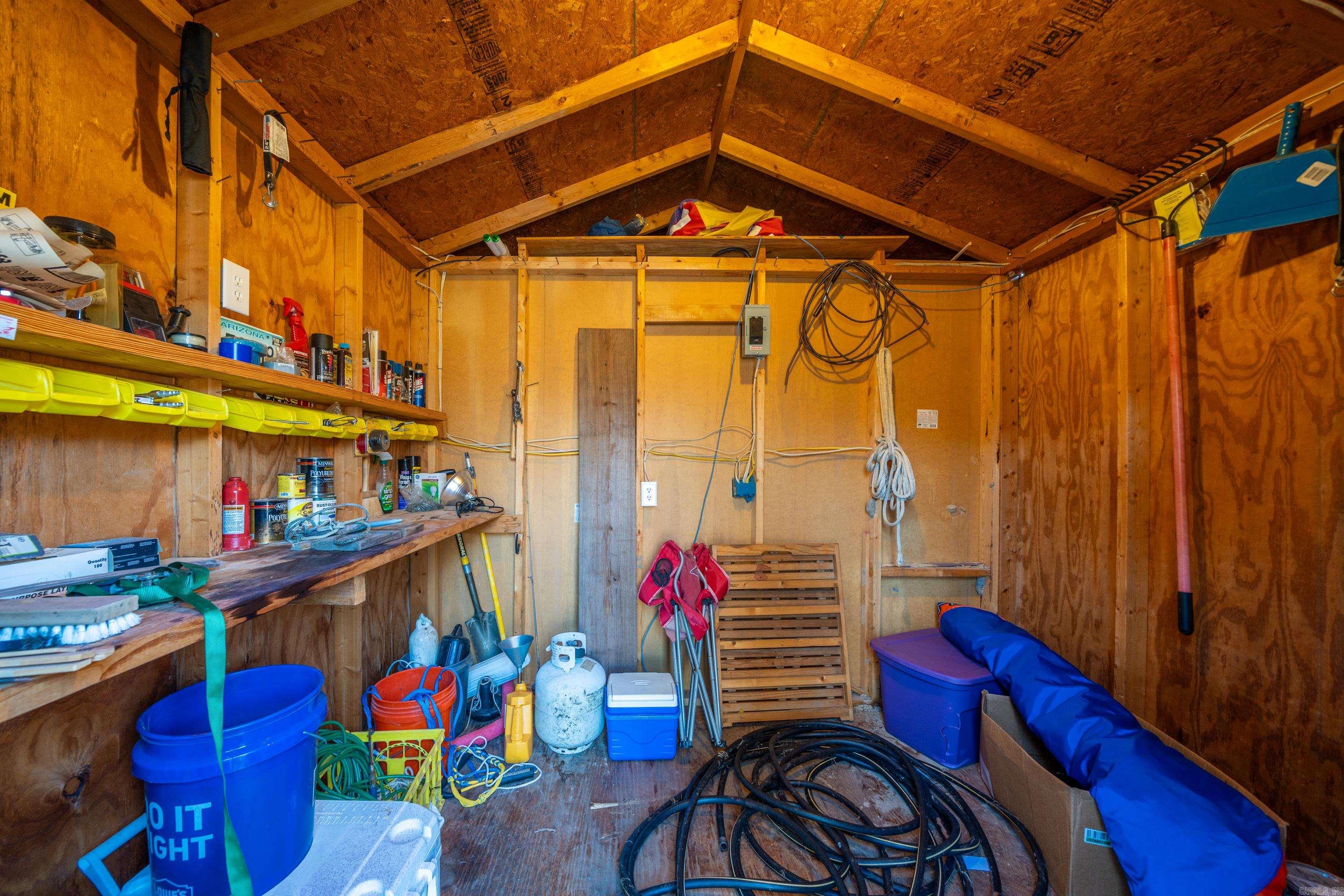 Cozy Acres-Corys Glazie - Residential