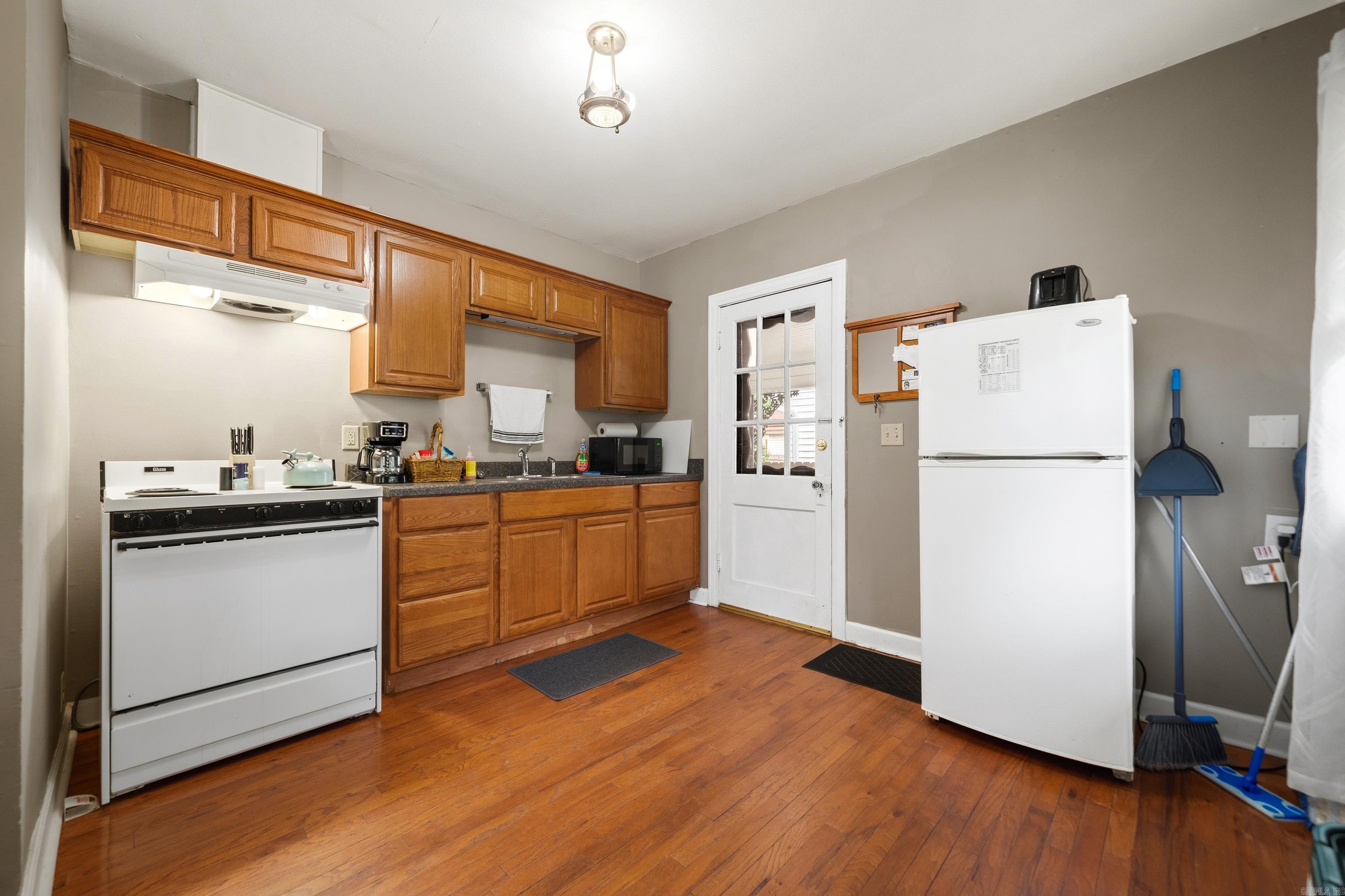 HSR BLK - Residential