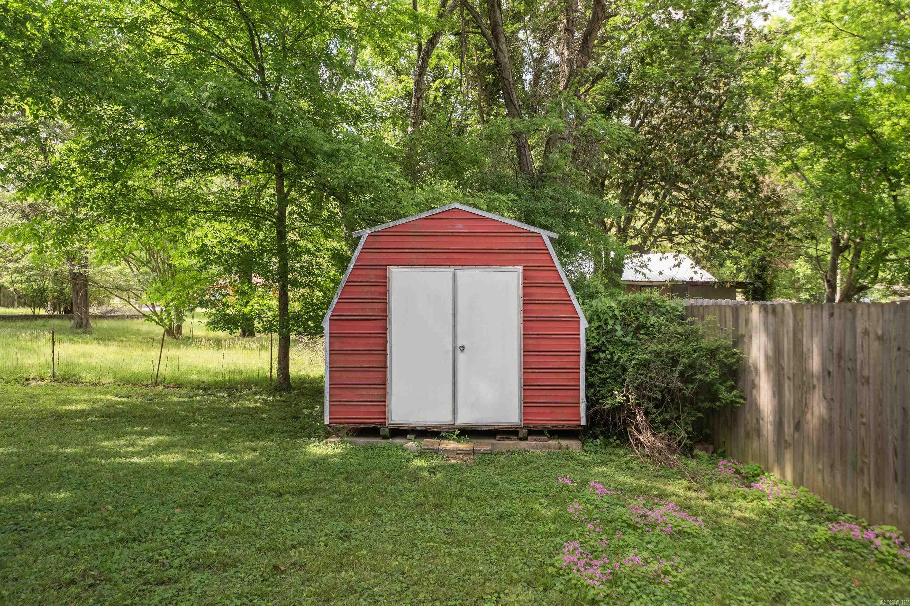 HSR BLK - Residential