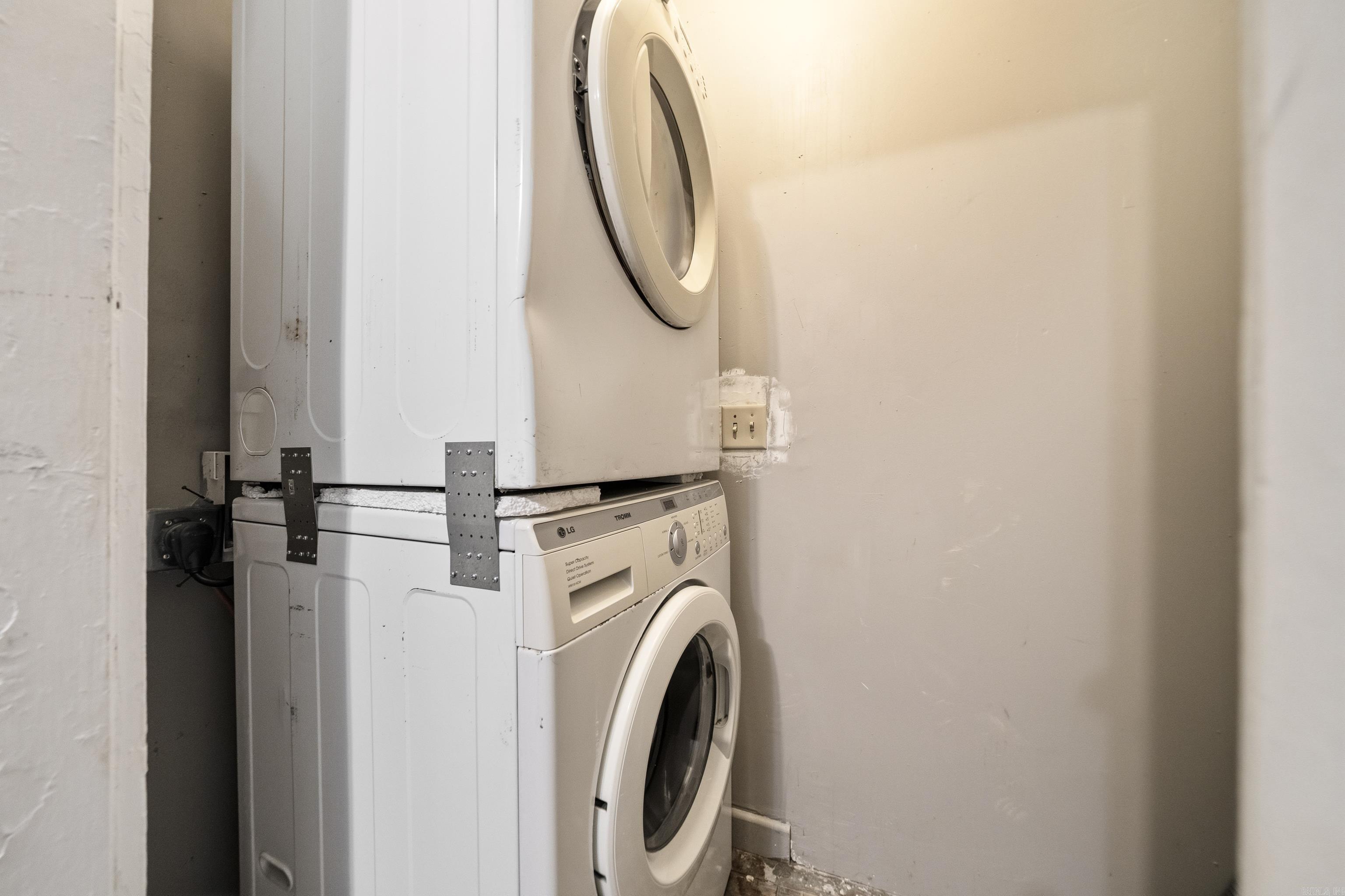 HSR BLK - Residential