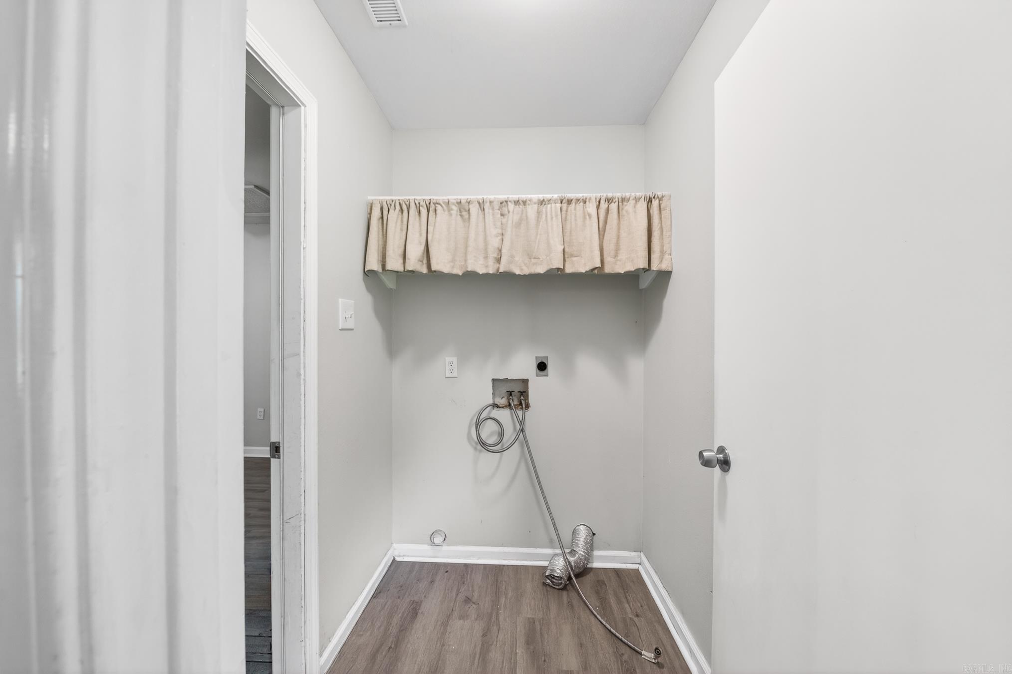 BAYOU METO PLACE - Residential