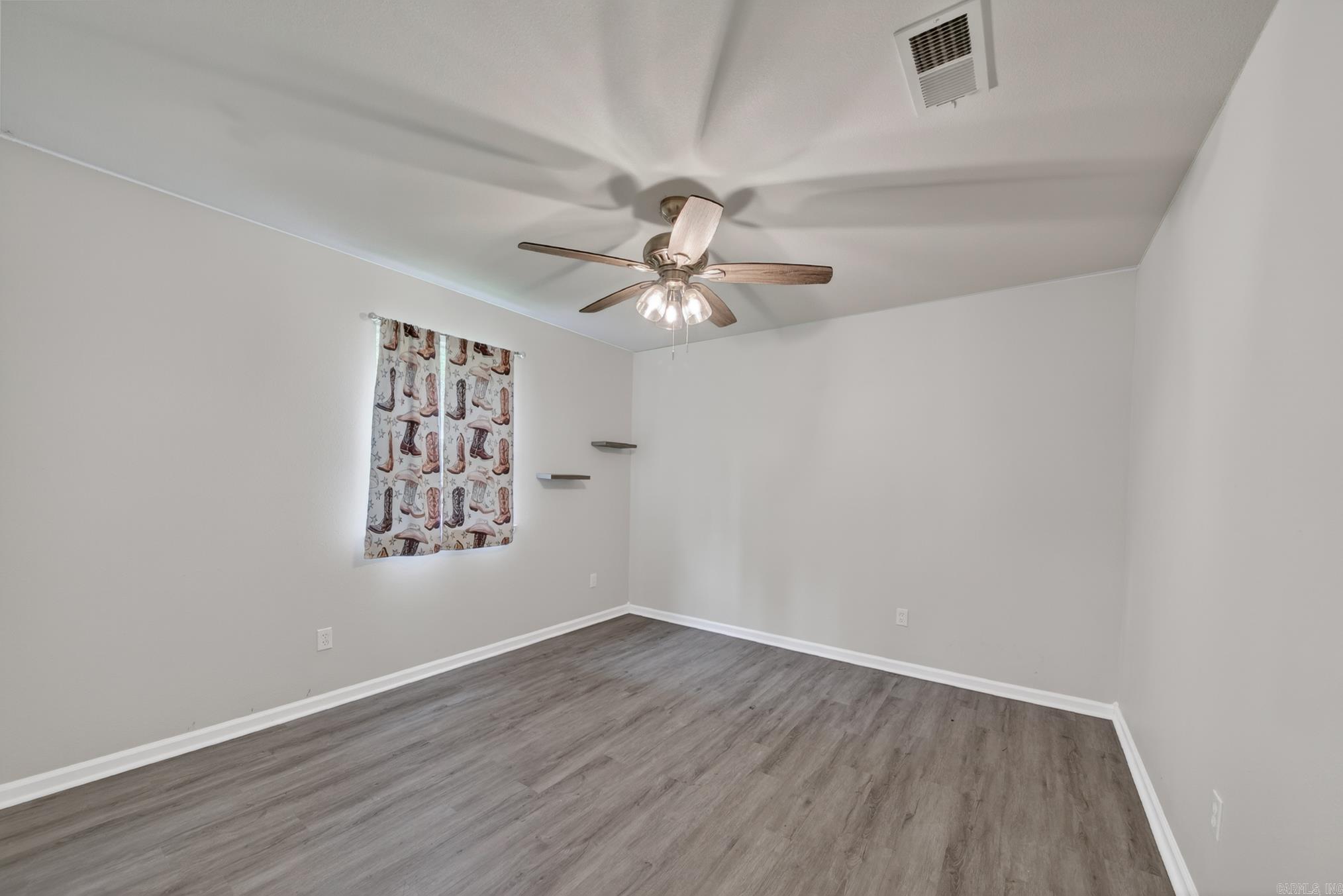 BAYOU METO PLACE - Residential