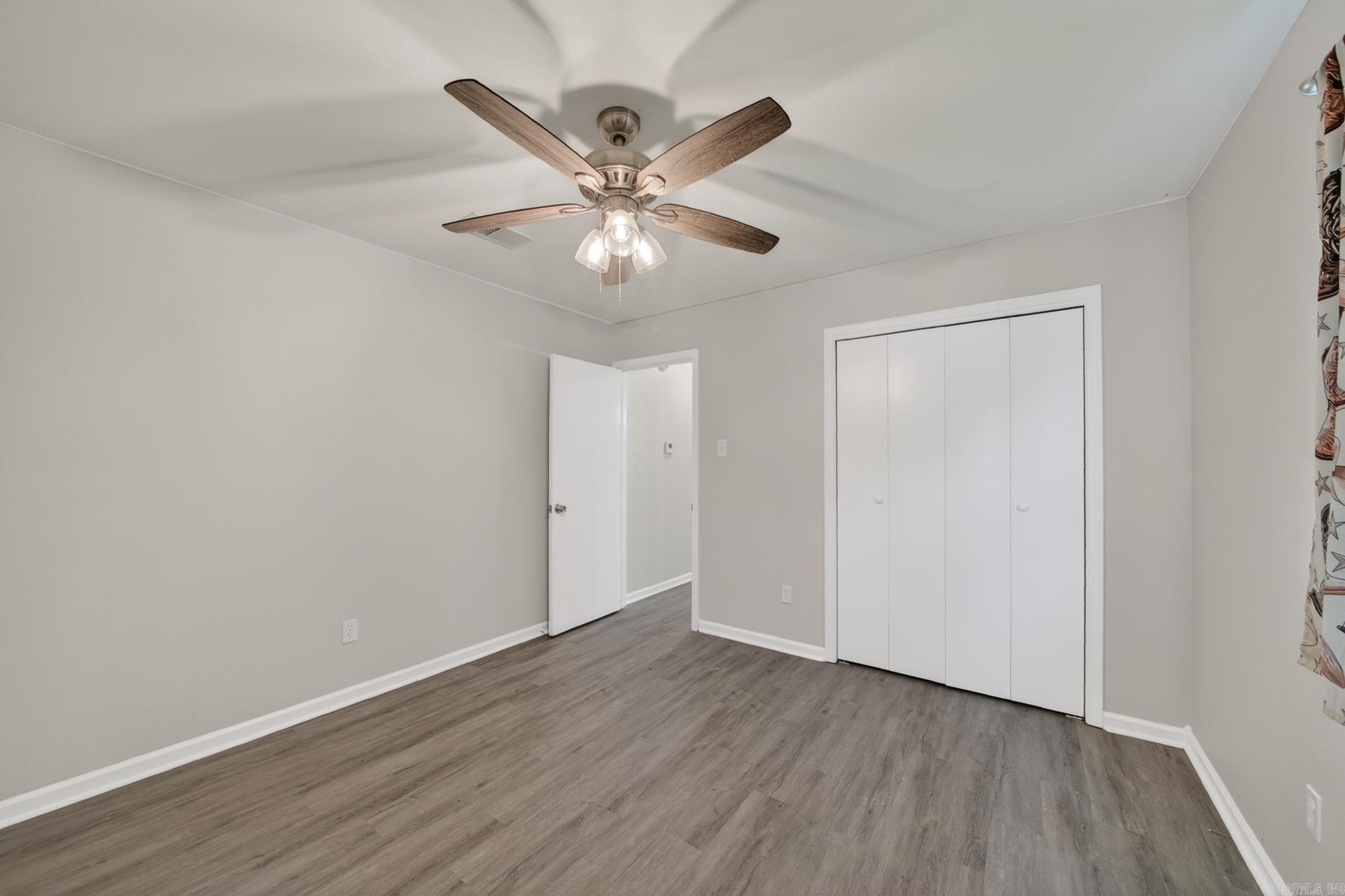 BAYOU METO PLACE - Residential