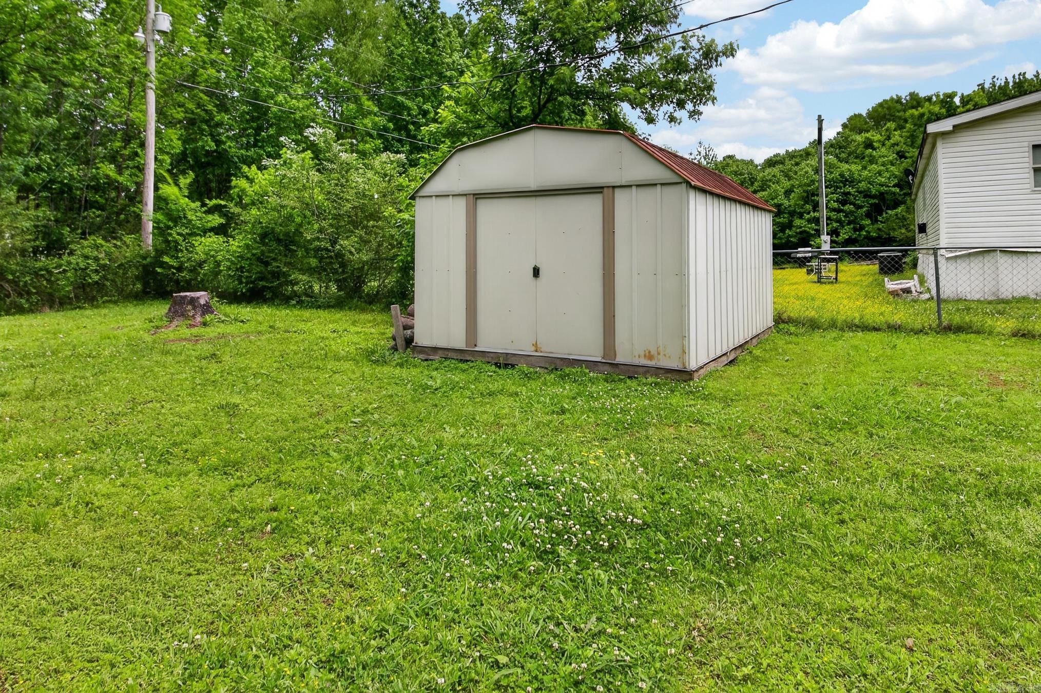 BAYOU METO PLACE - Residential