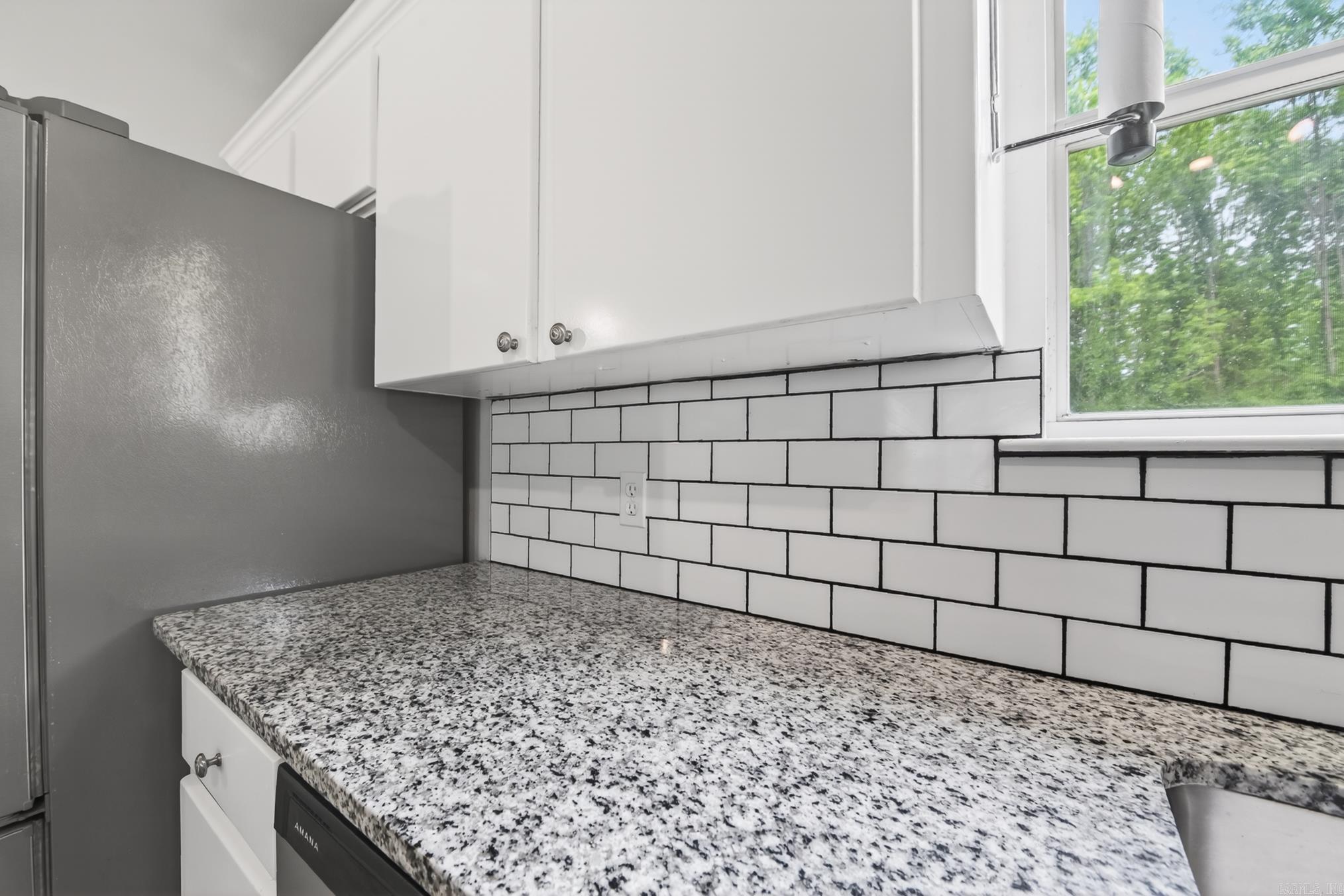 BAYOU METO PLACE - Residential