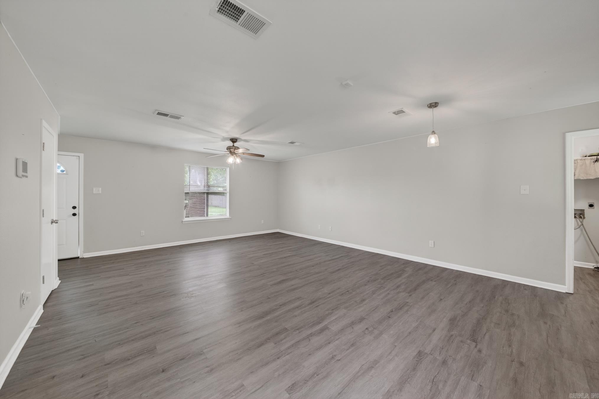 BAYOU METO PLACE - Residential