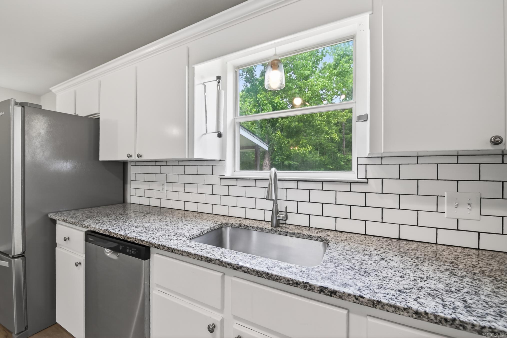 BAYOU METO PLACE - Residential