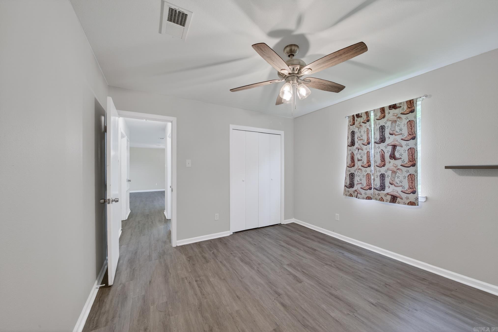 BAYOU METO PLACE - Residential