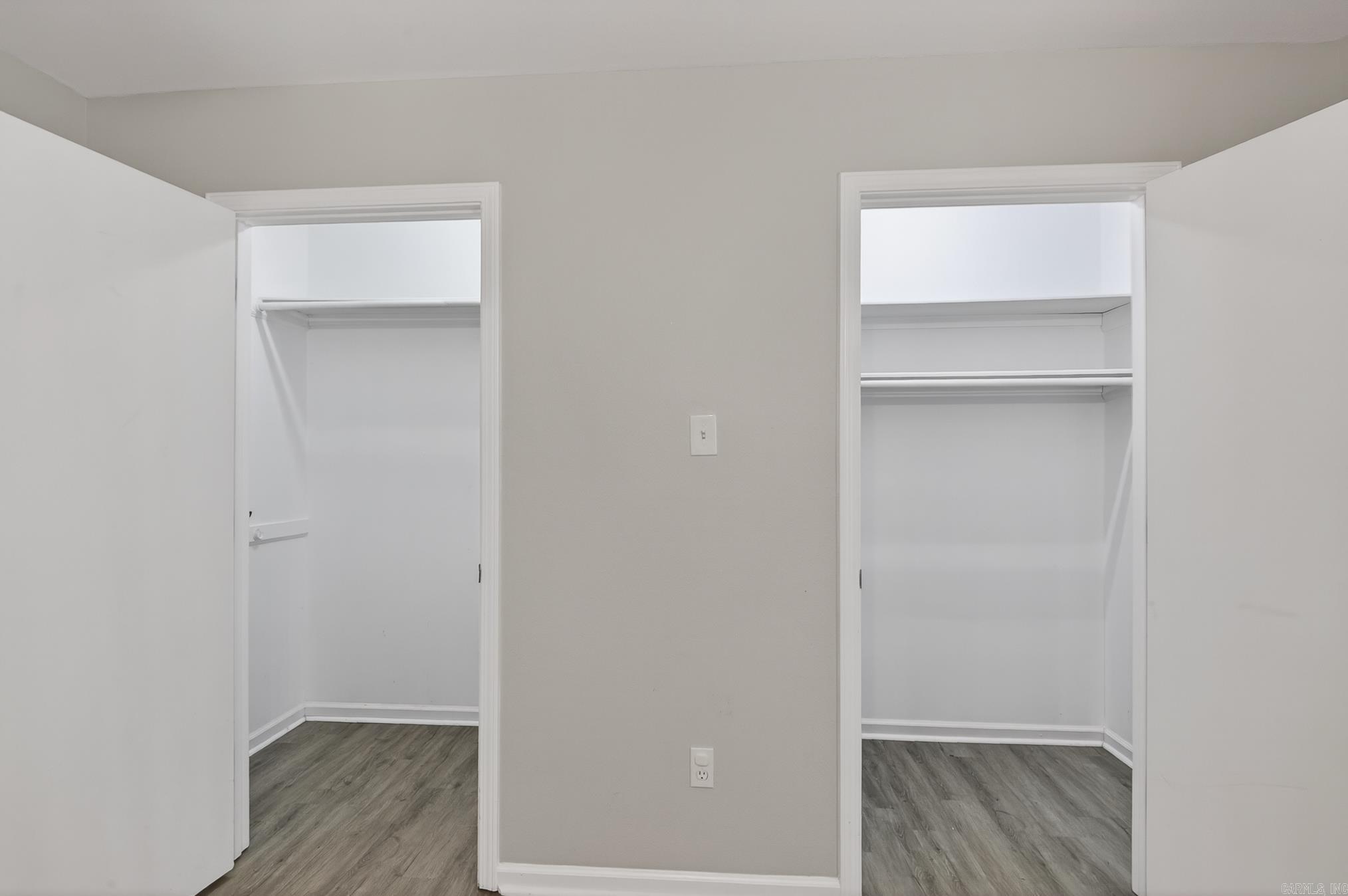 BAYOU METO PLACE - Residential