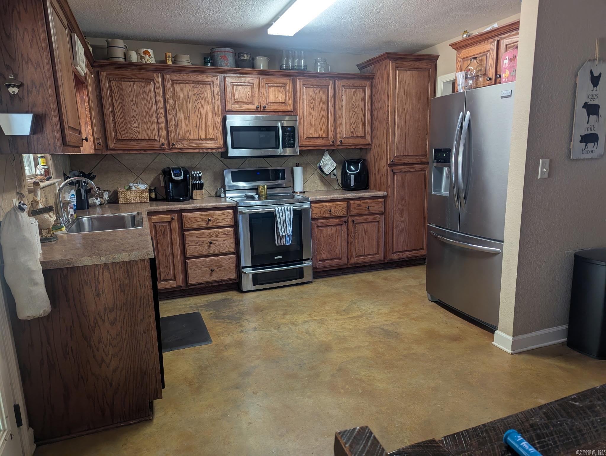 QUAIL VALLEY ESTS - Residential
