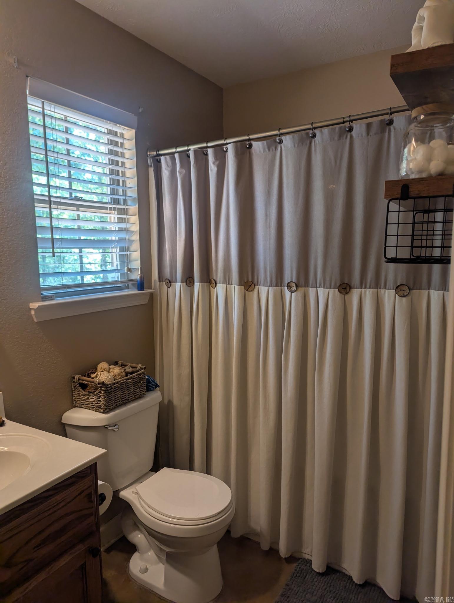 QUAIL VALLEY ESTS - Residential