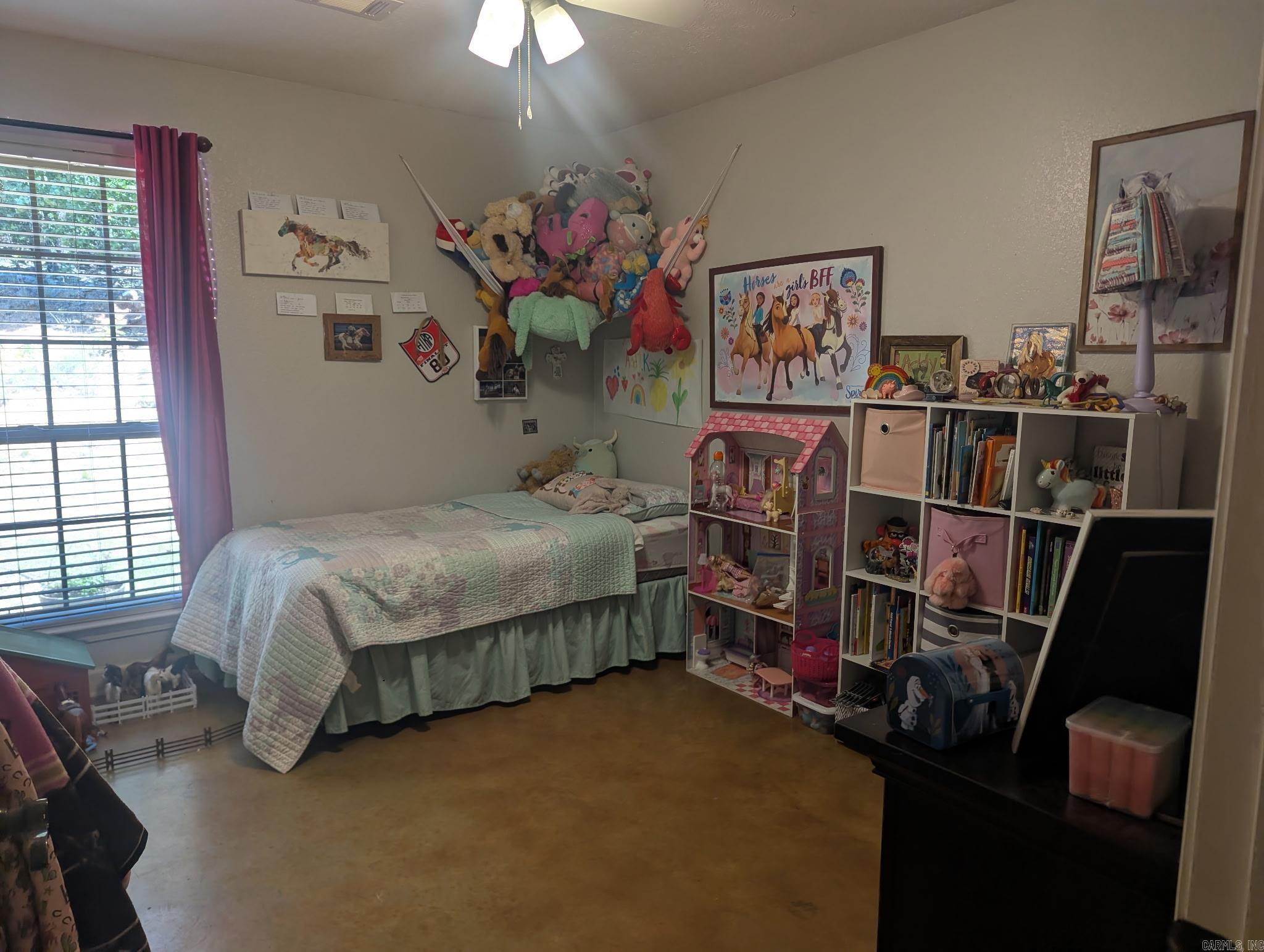 QUAIL VALLEY ESTS - Residential