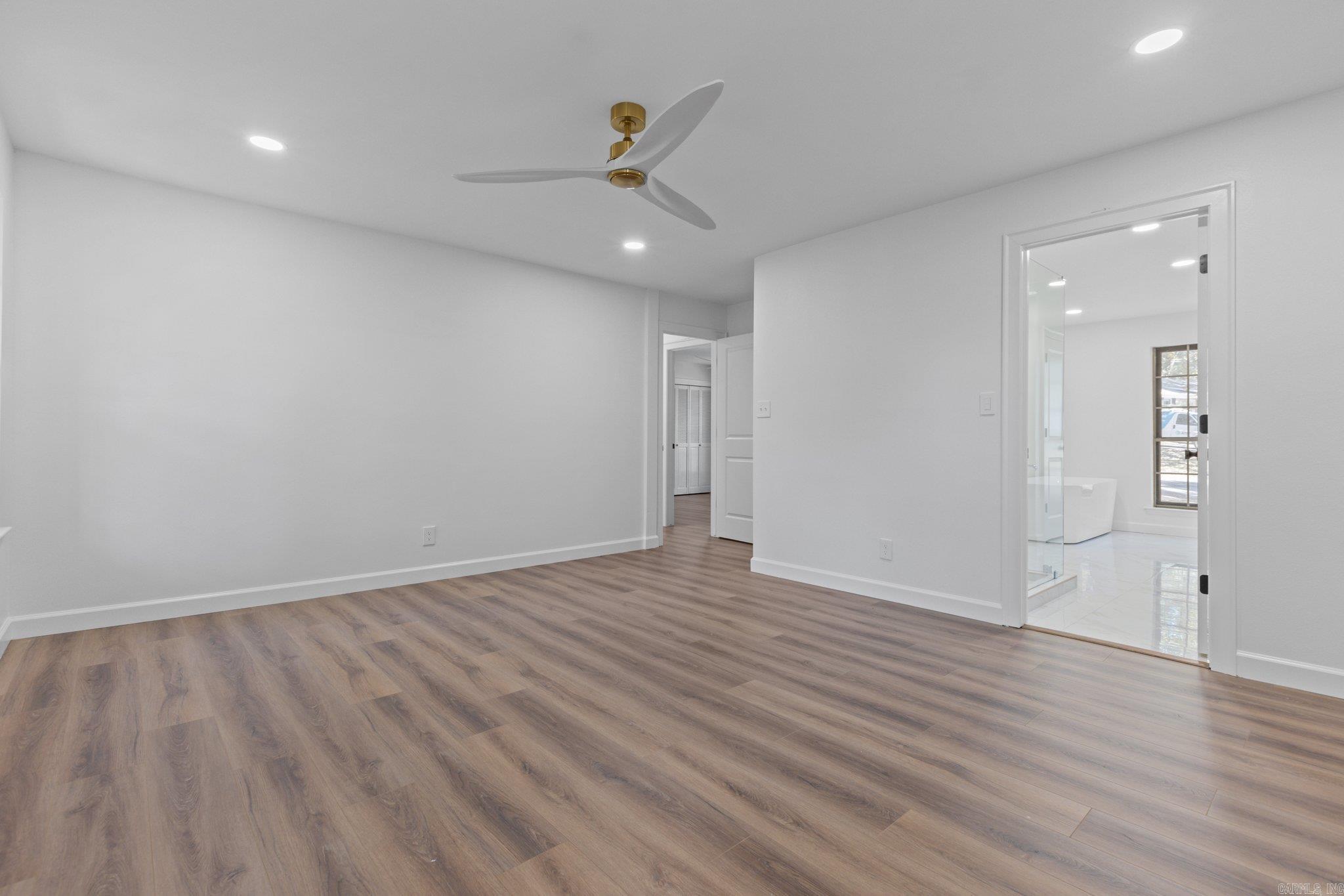 INDIAN HILLS - Residential