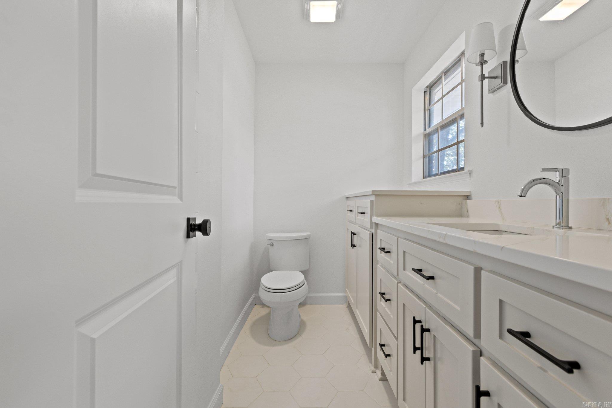 INDIAN HILLS - Residential