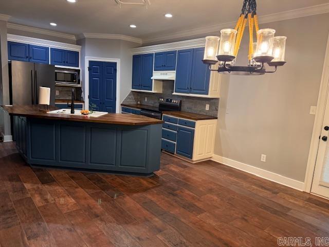 HOLLYRIDGE ADDN - Residential