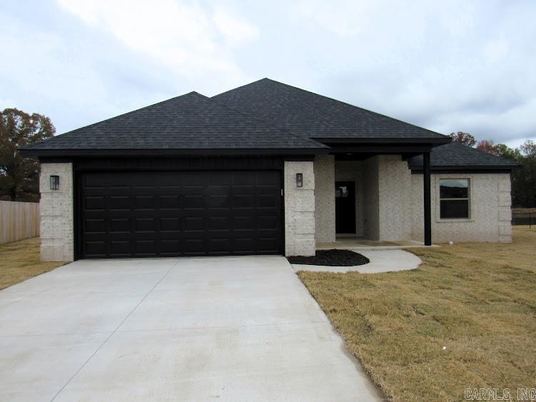 JAXON TERRACE - Residential