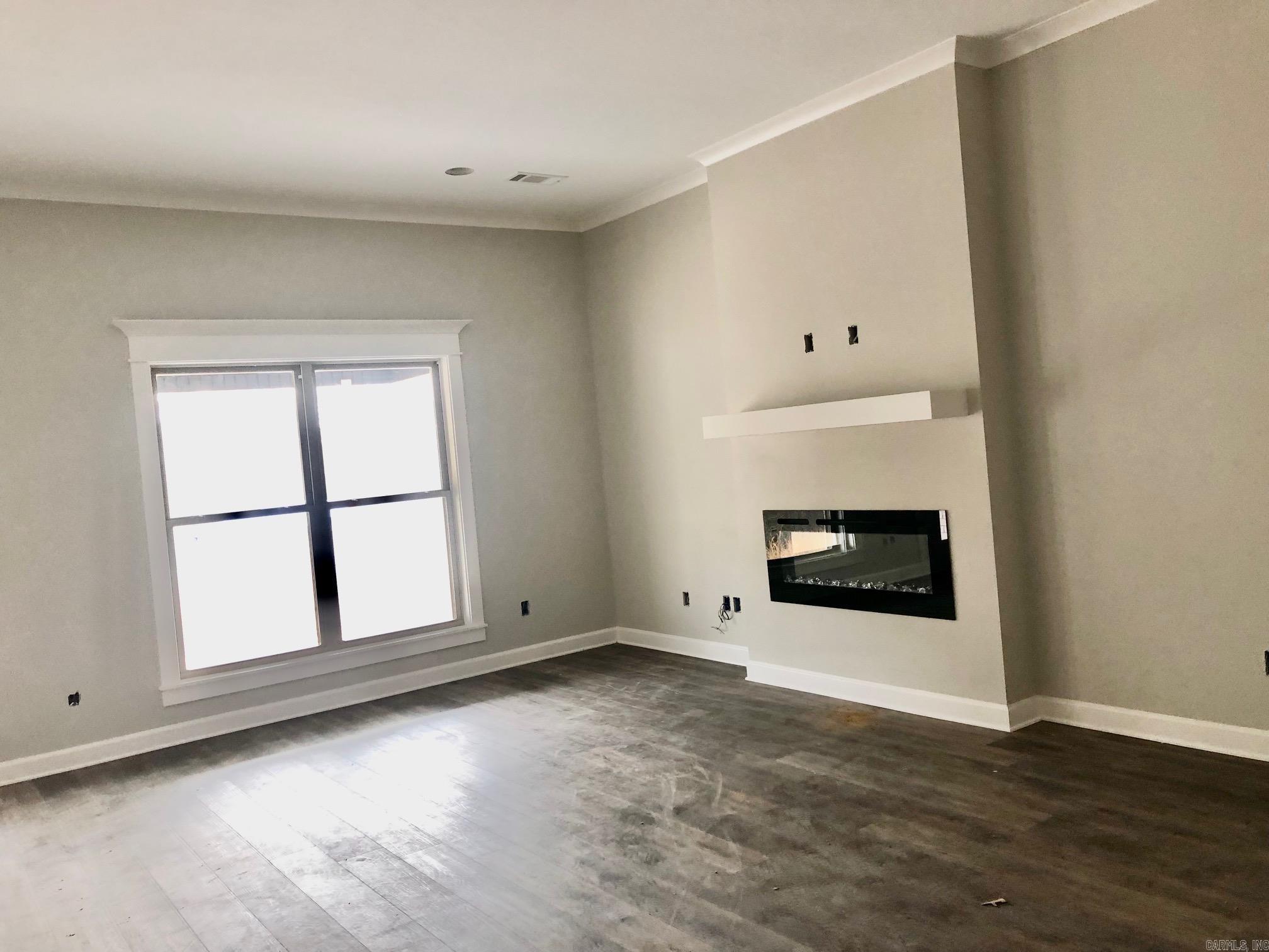 JAXON TERRACE - Residential