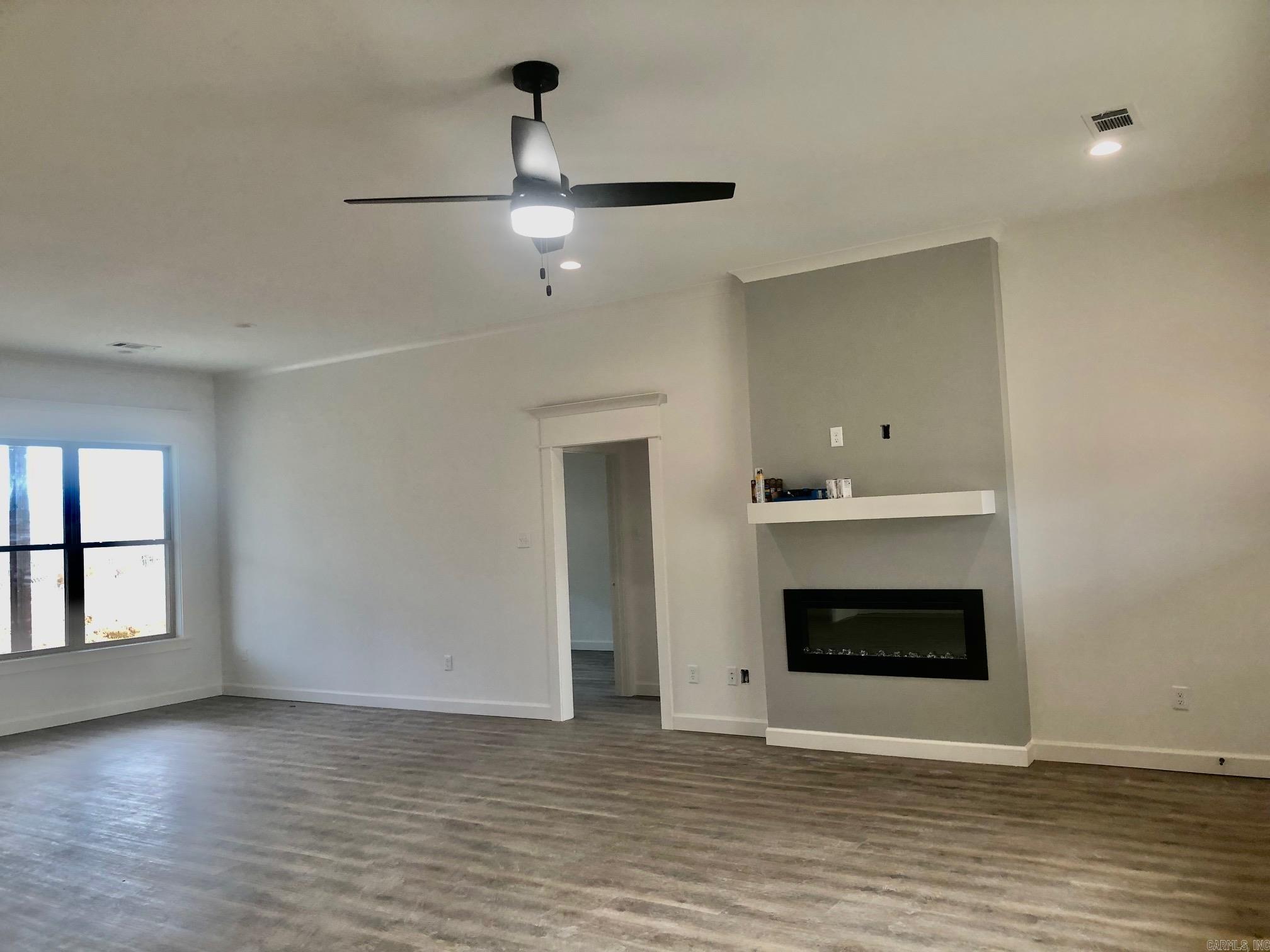 JAXON TERRACE - Residential