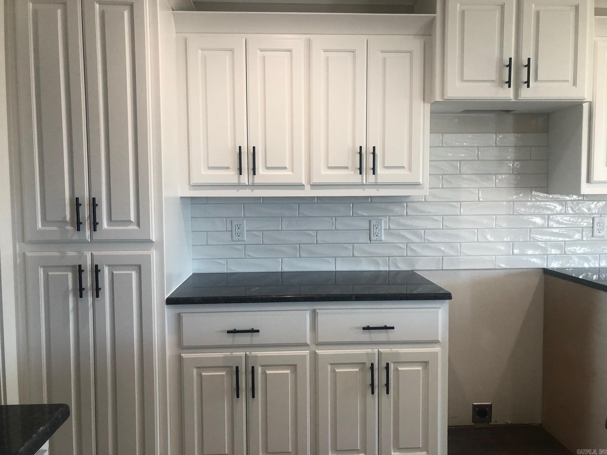 JAXON TERRACE - Residential