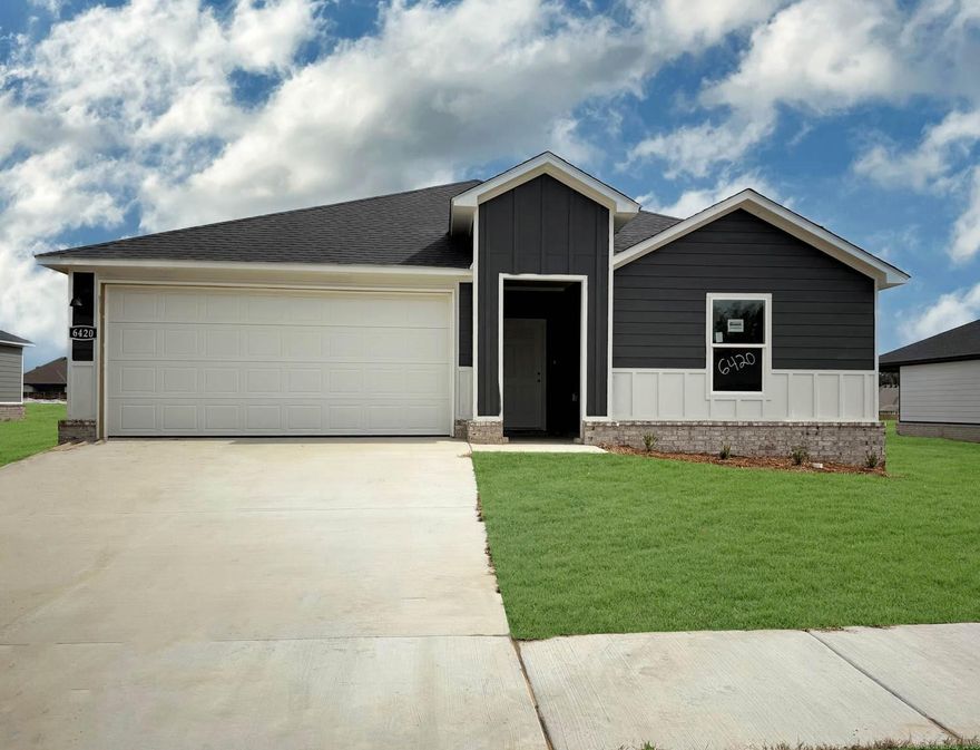 Representative photos only and vary as built! The Kingston Floorplan is one of our single-story floorplans featured in Kensington Place community in Bryant, Arkansas. This spacious floor plan includes 4-bedroom, 2-bathroom, and a 2-car garage with an open concept living area, where your kitchen, living, and dining areas blend seamlessly into a space perfect for everyday living and entertaining. The kitchen features 36” cabinets, quartz countertops, and stainless-steel appliances. You’ll find LVP throughout living areas, with carpet in all bedrooms and closets. The primary bedroom has an en-suite bathroom that features a walk-in closet and a walk-in shower. These homes will feature beautiful Hardie® siding and a covered patio (per plan). Taxes TBD. Special builder warranty. Photos are stock photos and may vary as built.