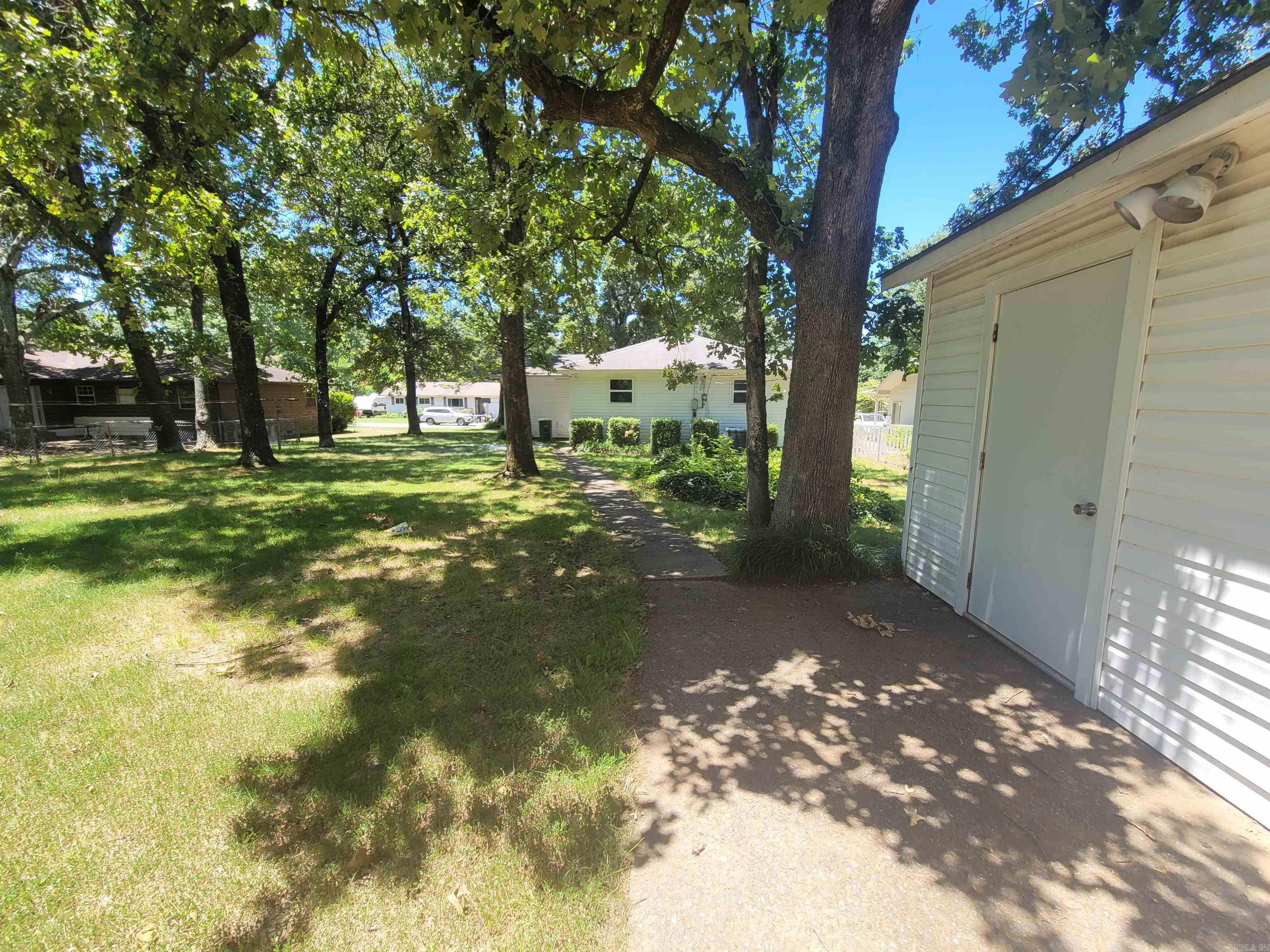 Maryland Terrace - Residential Lease