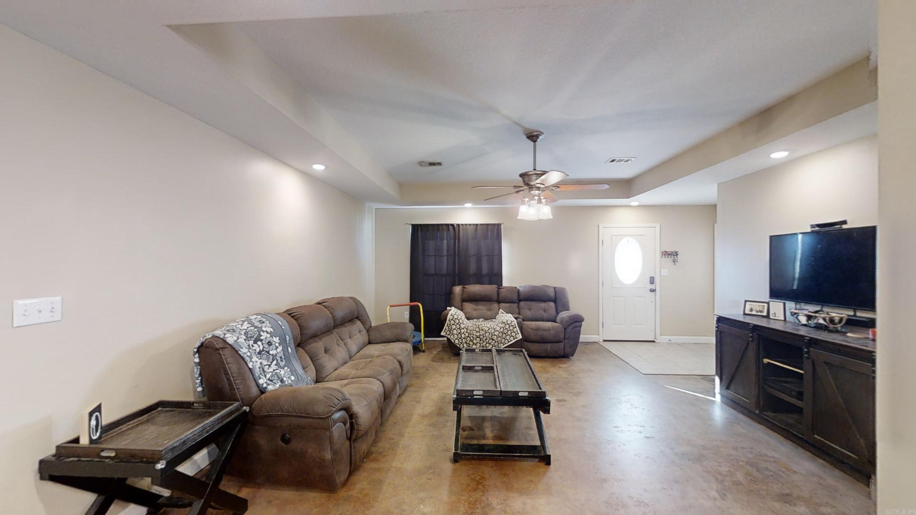Len-Ford Village - Residential