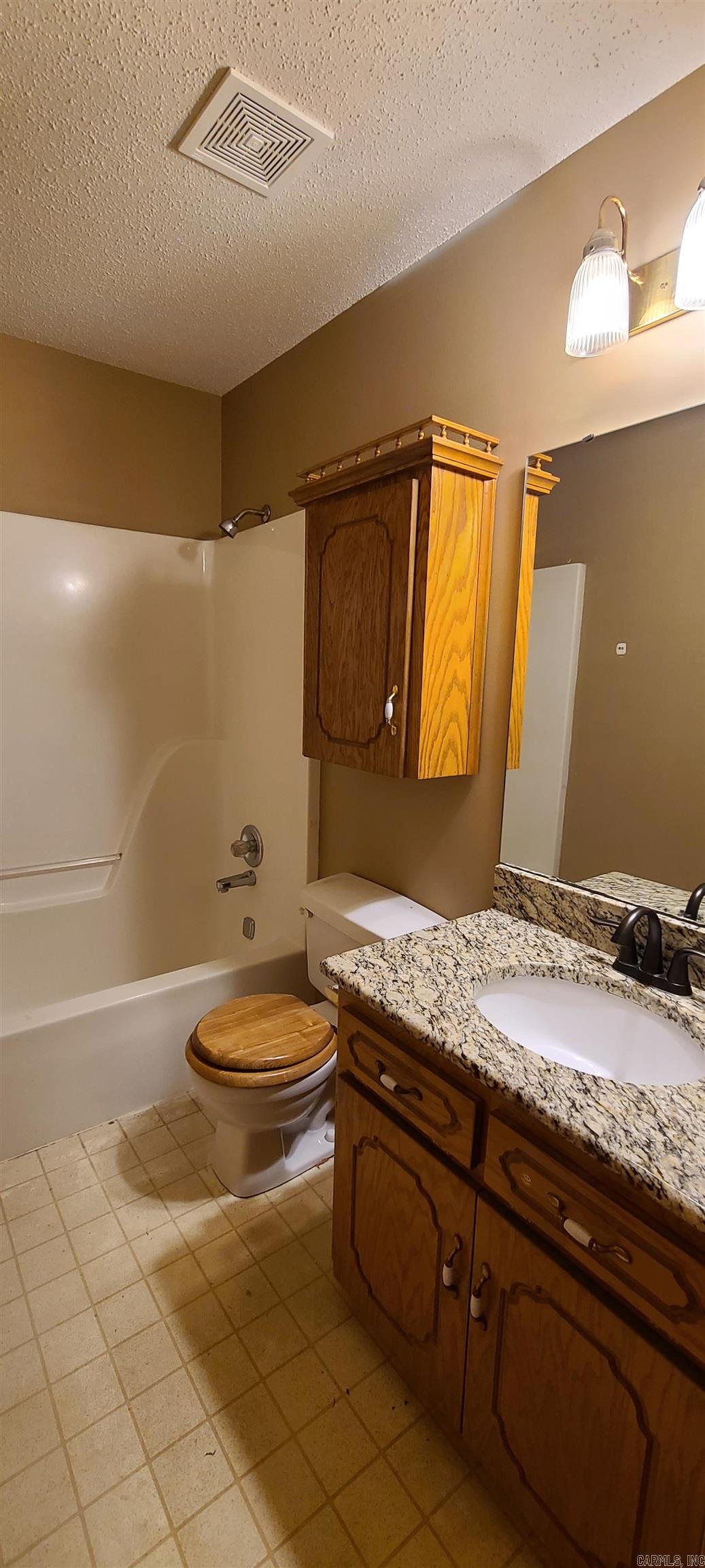 Griffin IV - Residential Lease