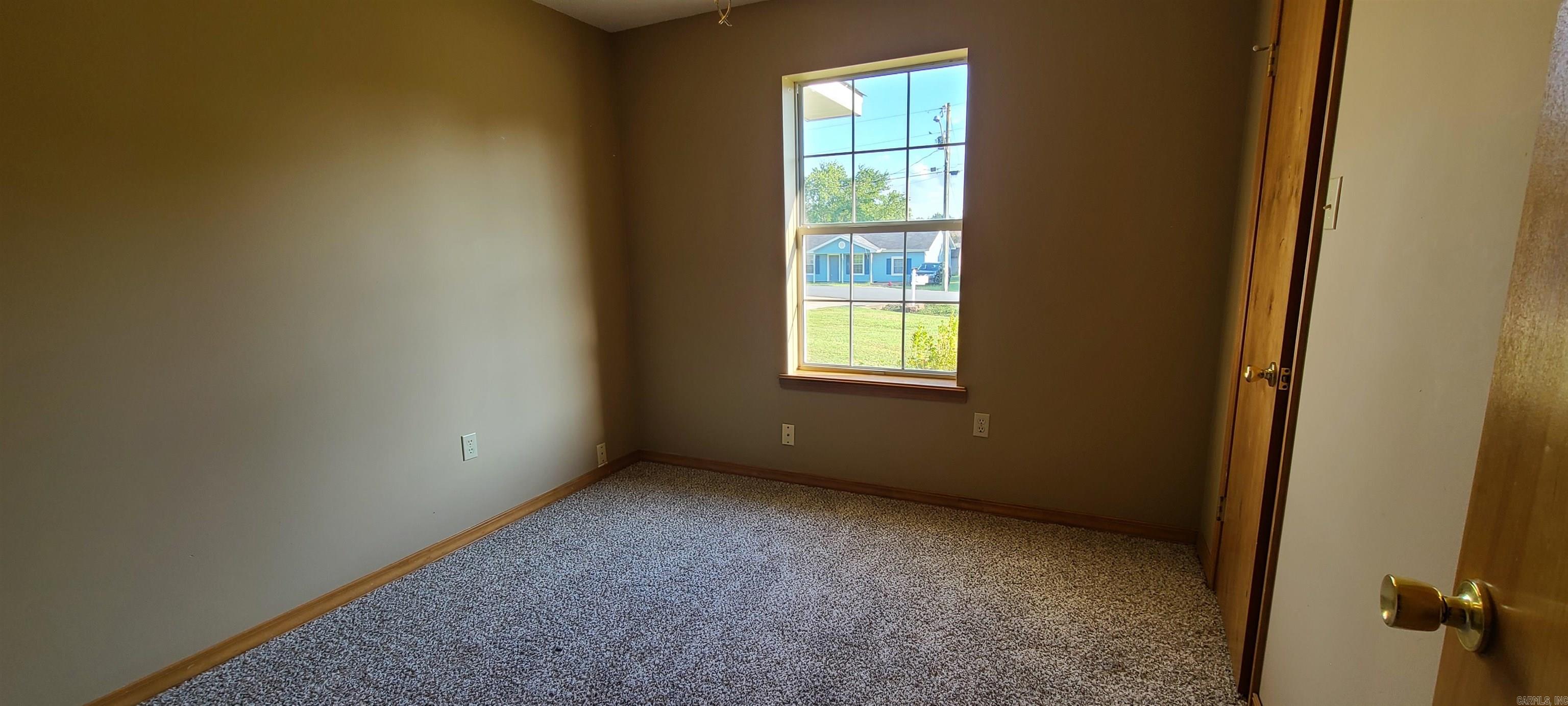 Griffin IV - Residential Lease