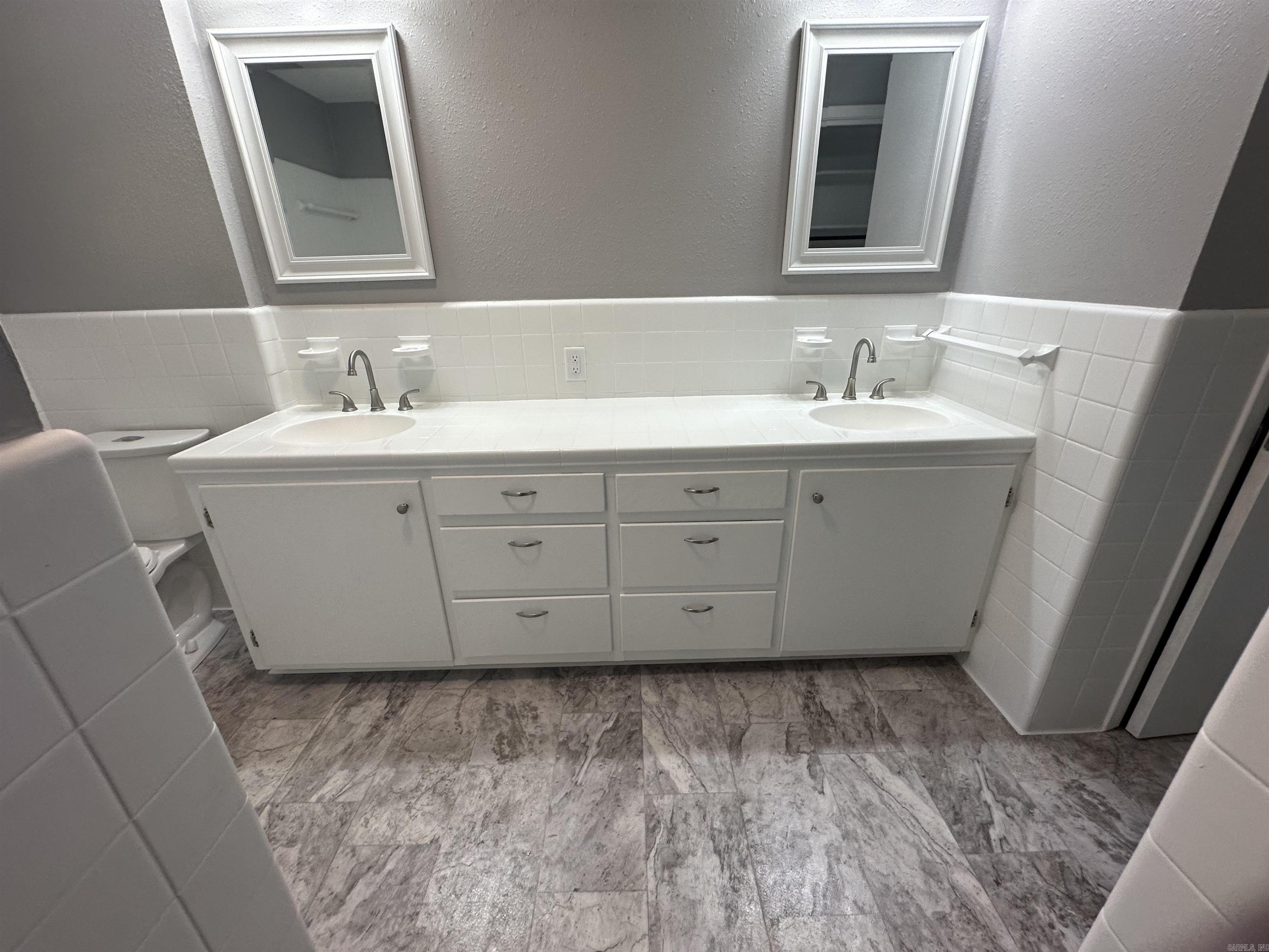 SHERLAND ADDITION - Residential