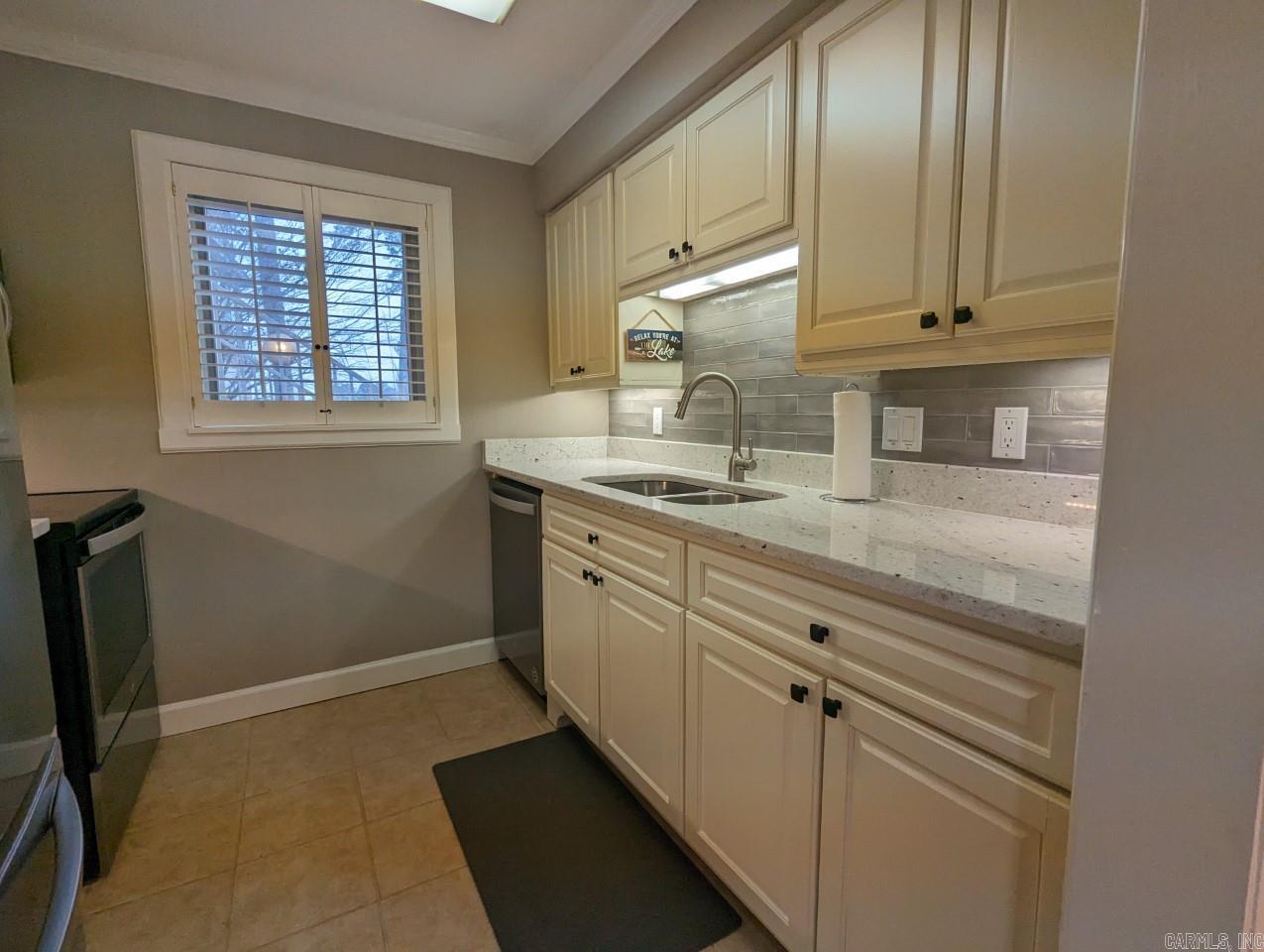 TWIN POINTS HPR - Residential