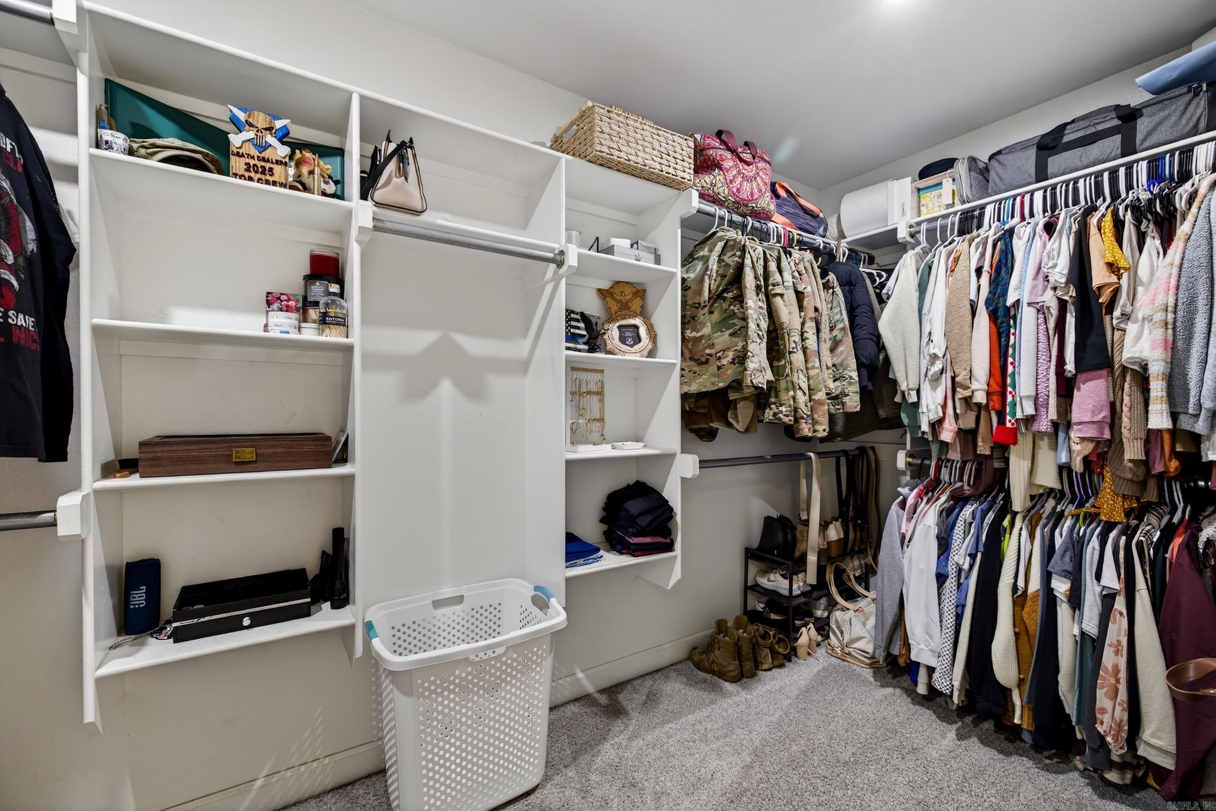 HUNTINGTON PLACE - Residential