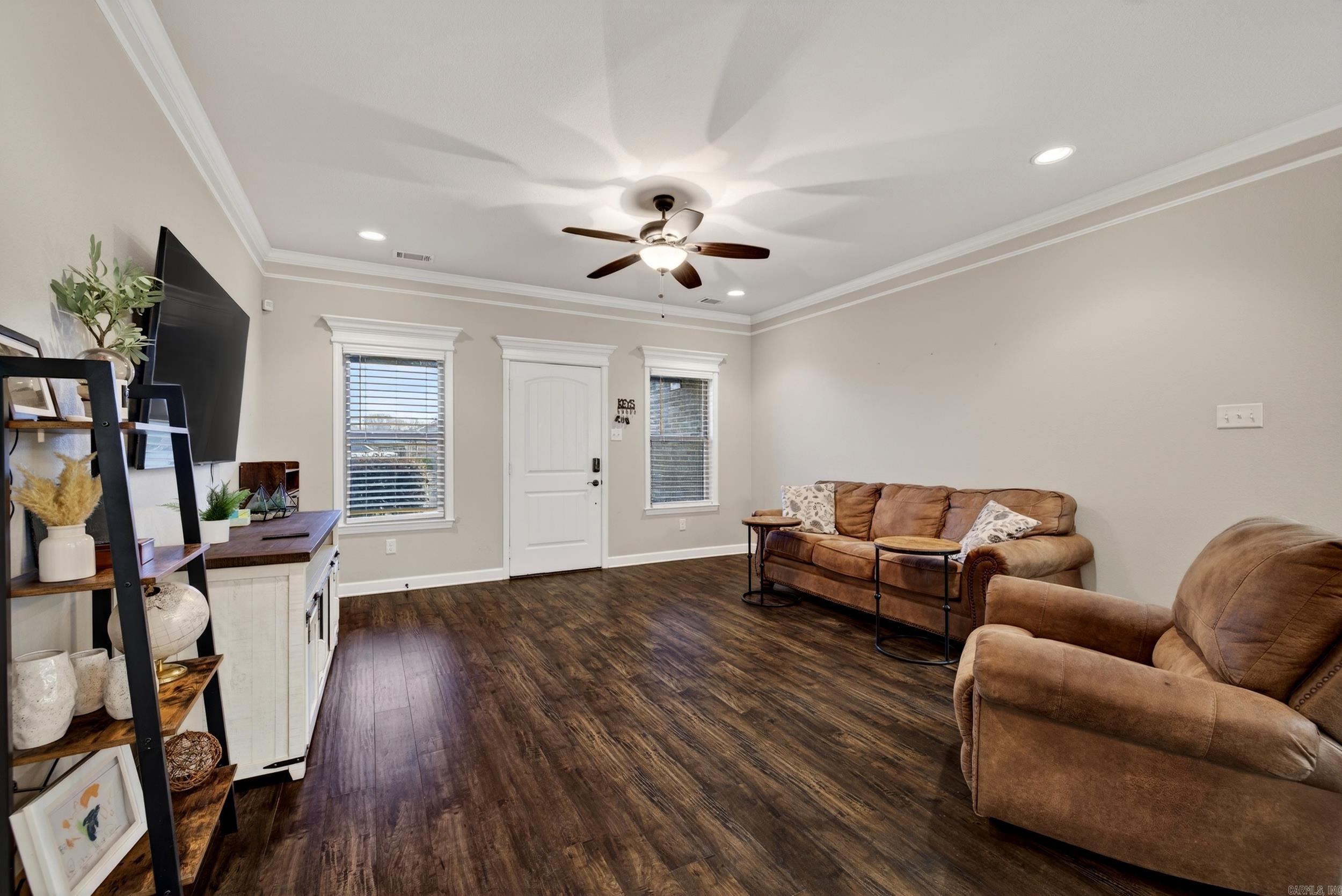 HUNTINGTON PLACE - Residential