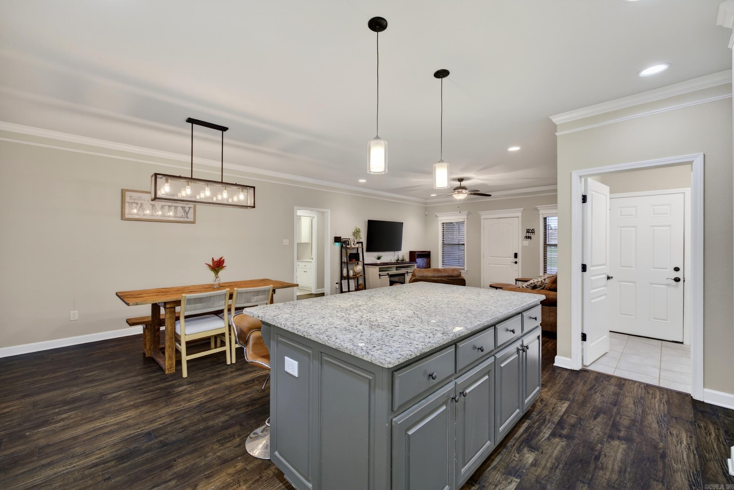 HUNTINGTON PLACE - Residential