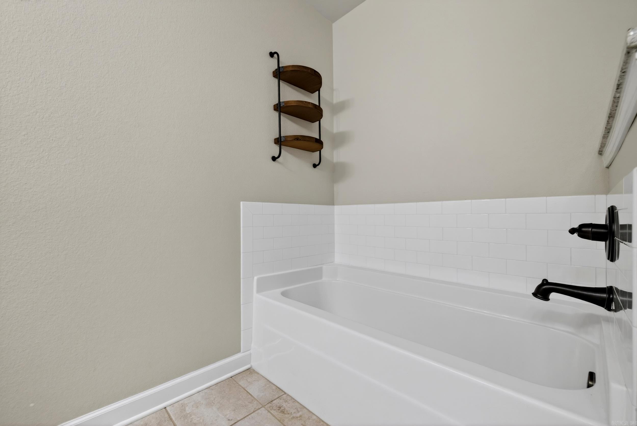 HUNTINGTON PLACE - Residential